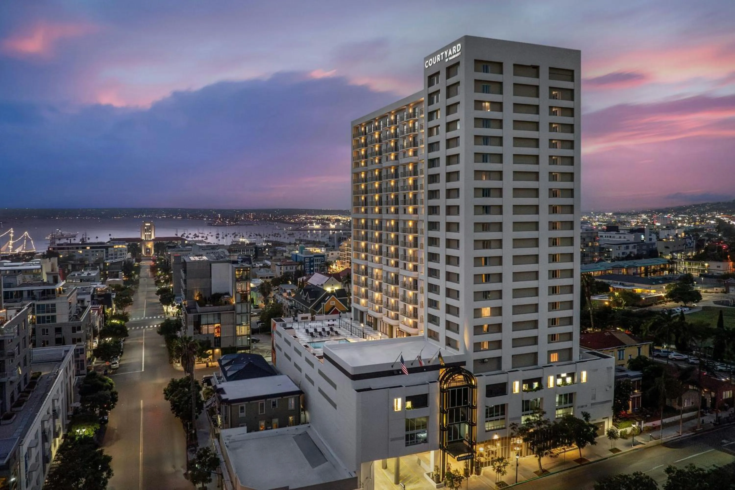 Property building in Courtyard by Marriott San Diego Downtown Little Italy