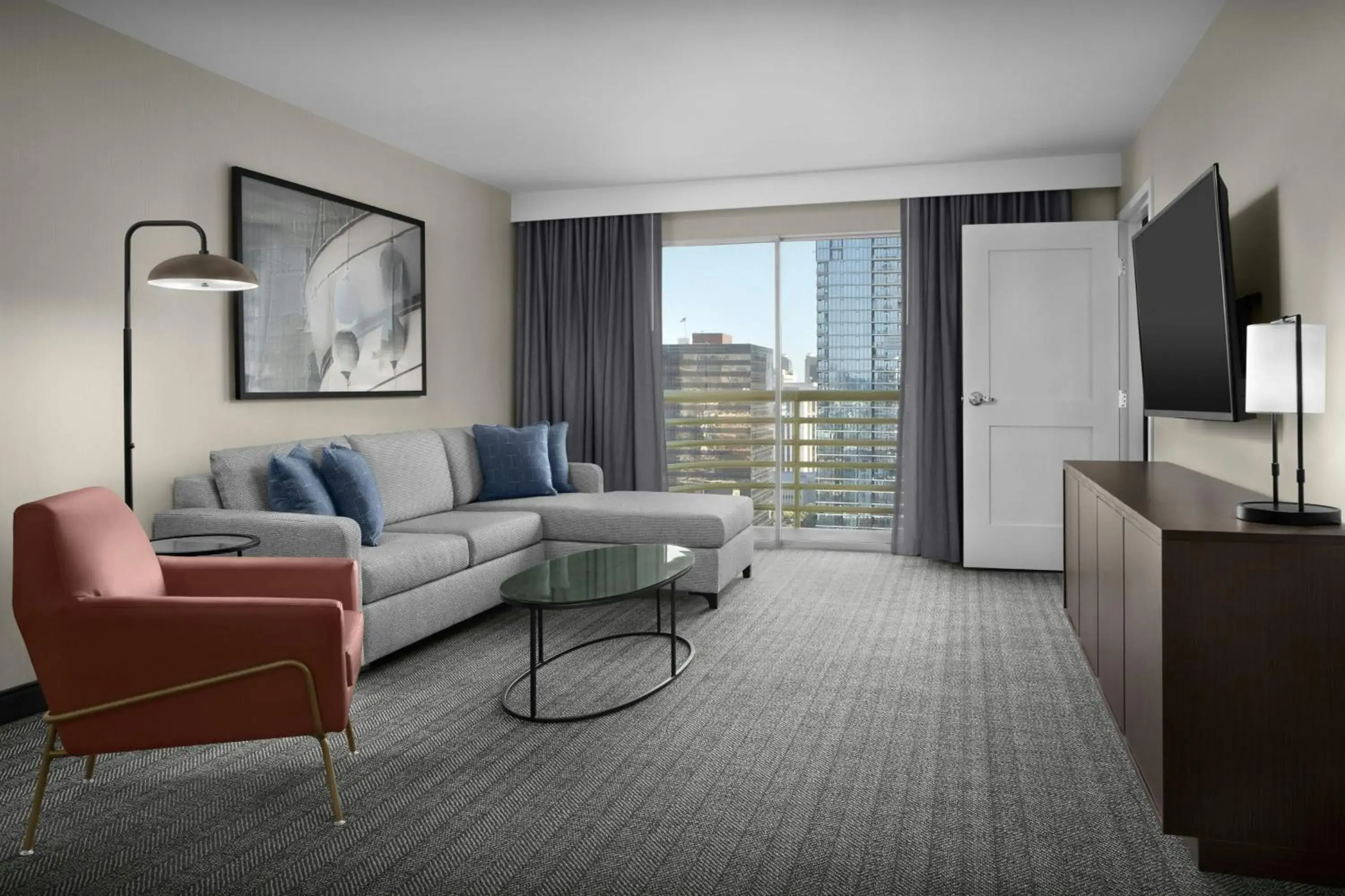 Living room in Courtyard by Marriott San Diego Downtown Little Italy Living room in Courtyard by Marriott San Diego Downtown Little Italy