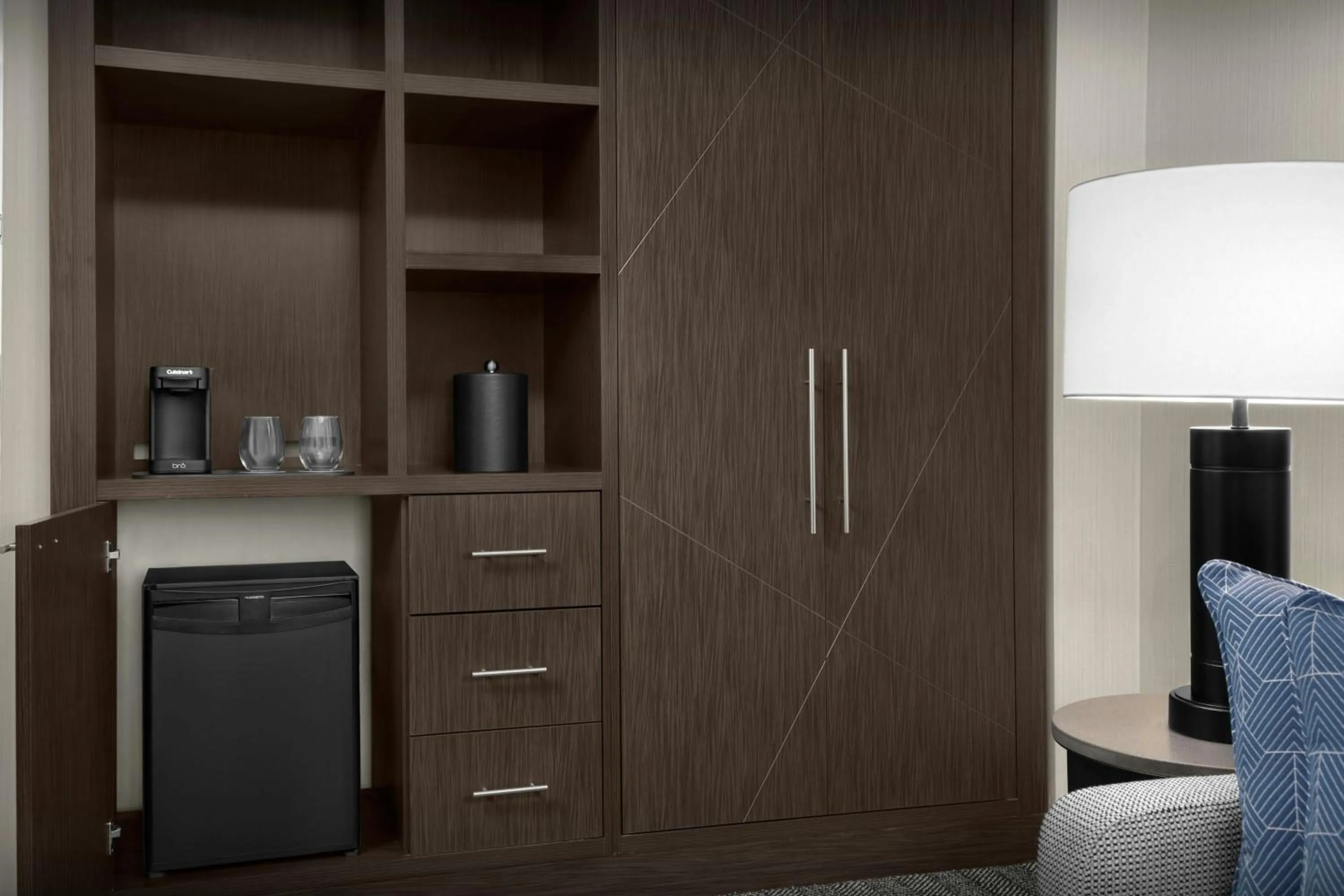 Photo of the whole room in Courtyard by Marriott San Diego Downtown Little Italy