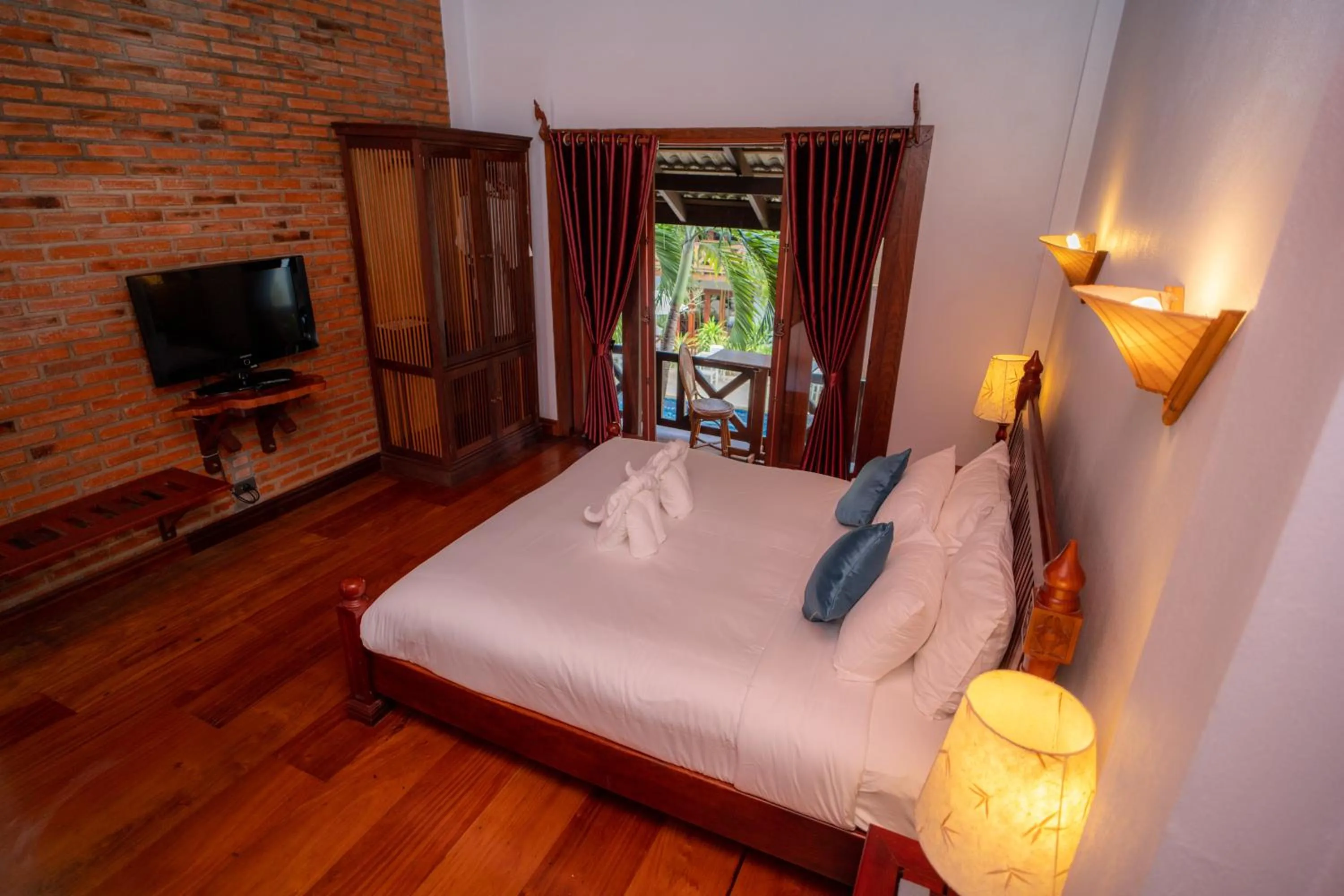 Bedroom, Bed in Muangthong Boutique Hotel