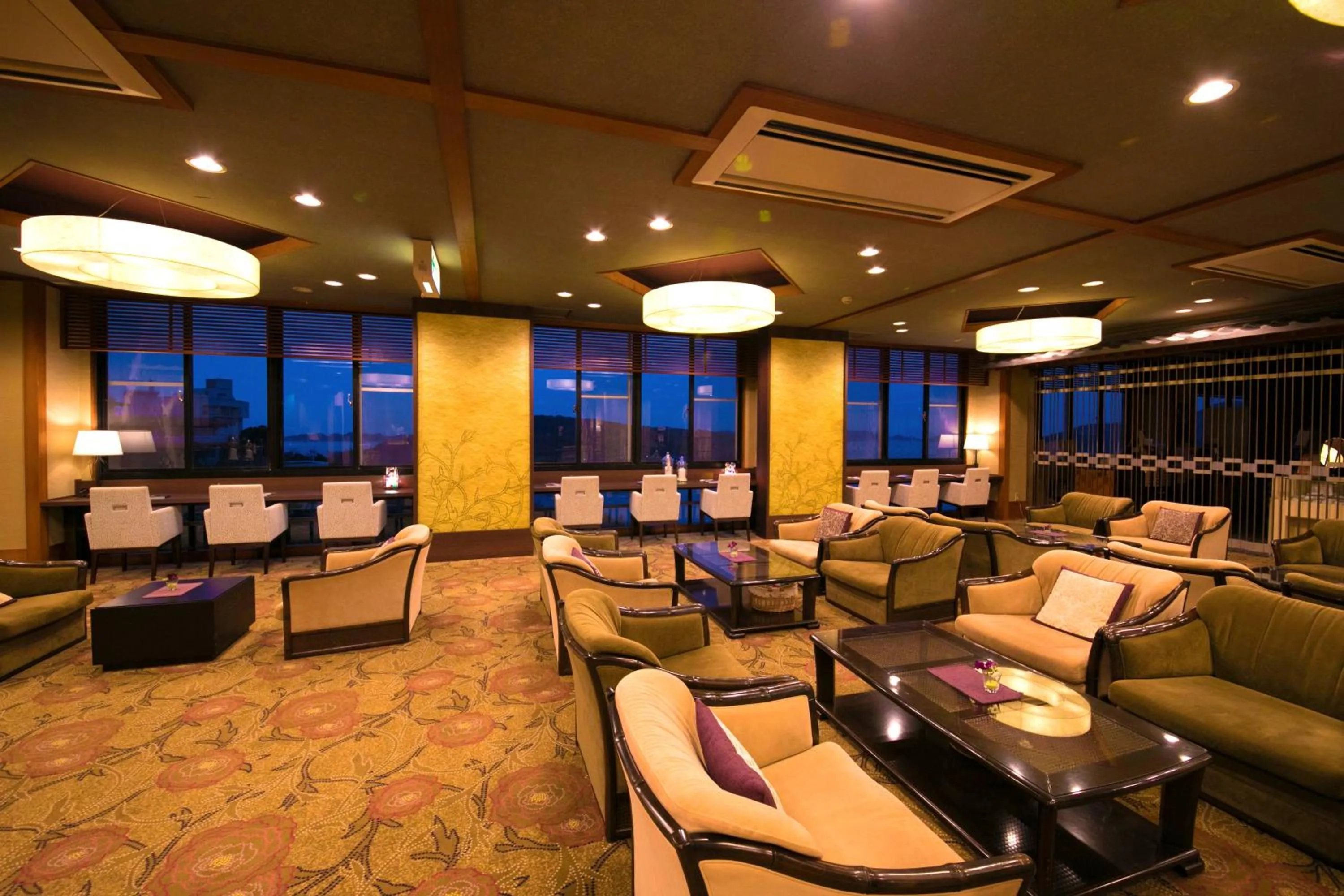 Lobby or reception in Toba View Hotel Hanashinju