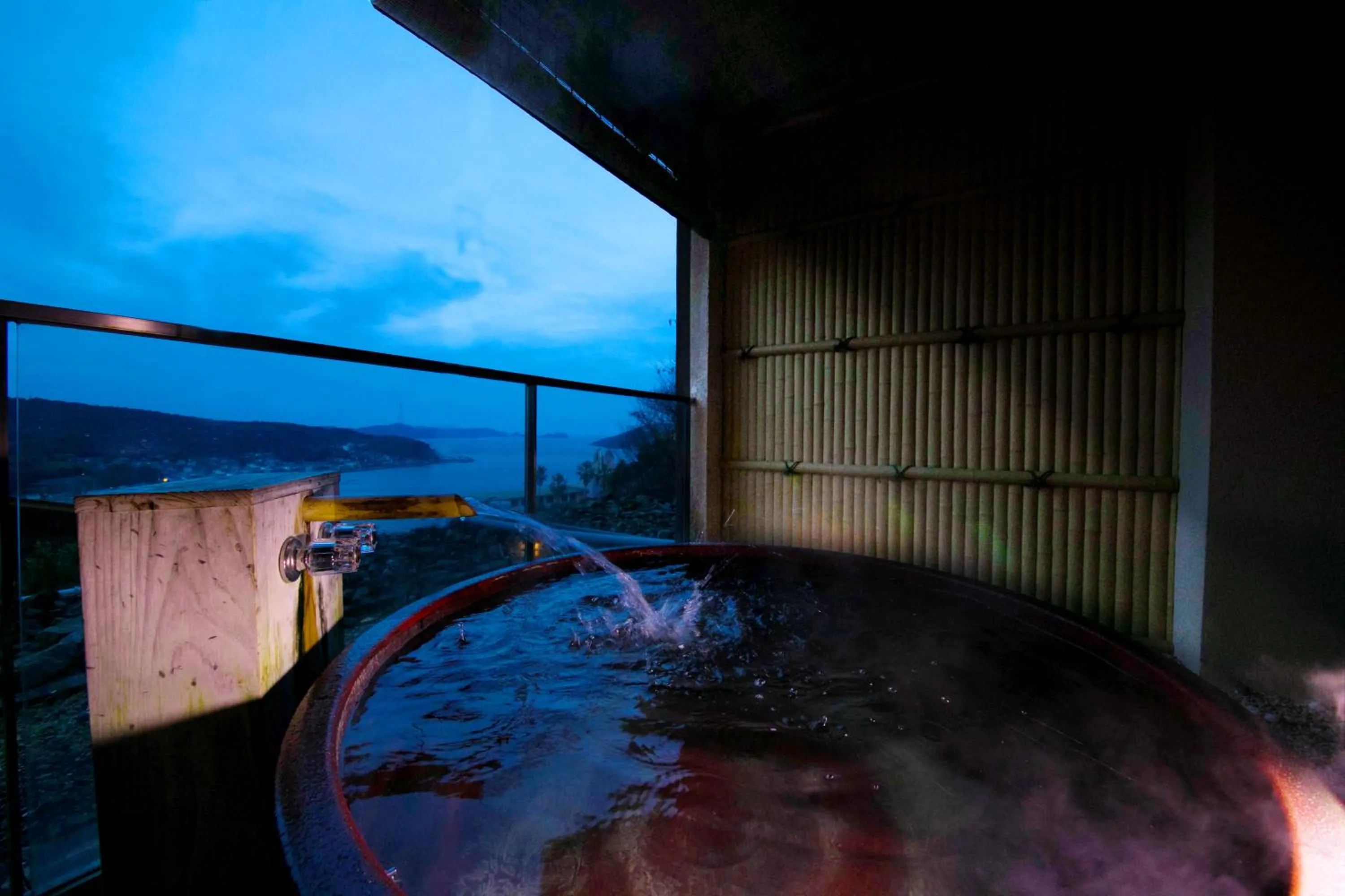 Photo of the whole room in Toba View Hotel Hanashinju