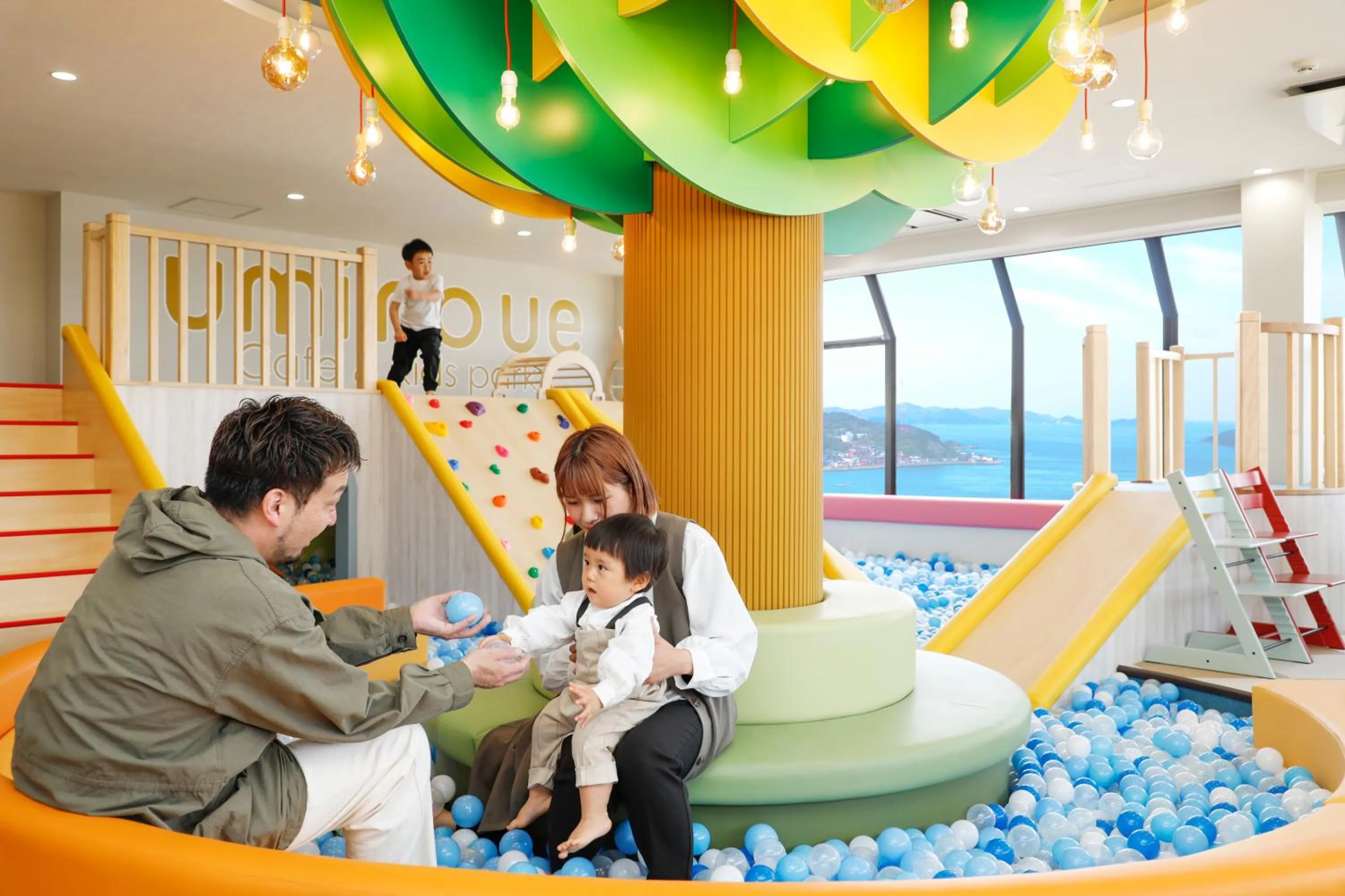 Children play ground in Toba View Hotel Hanashinju