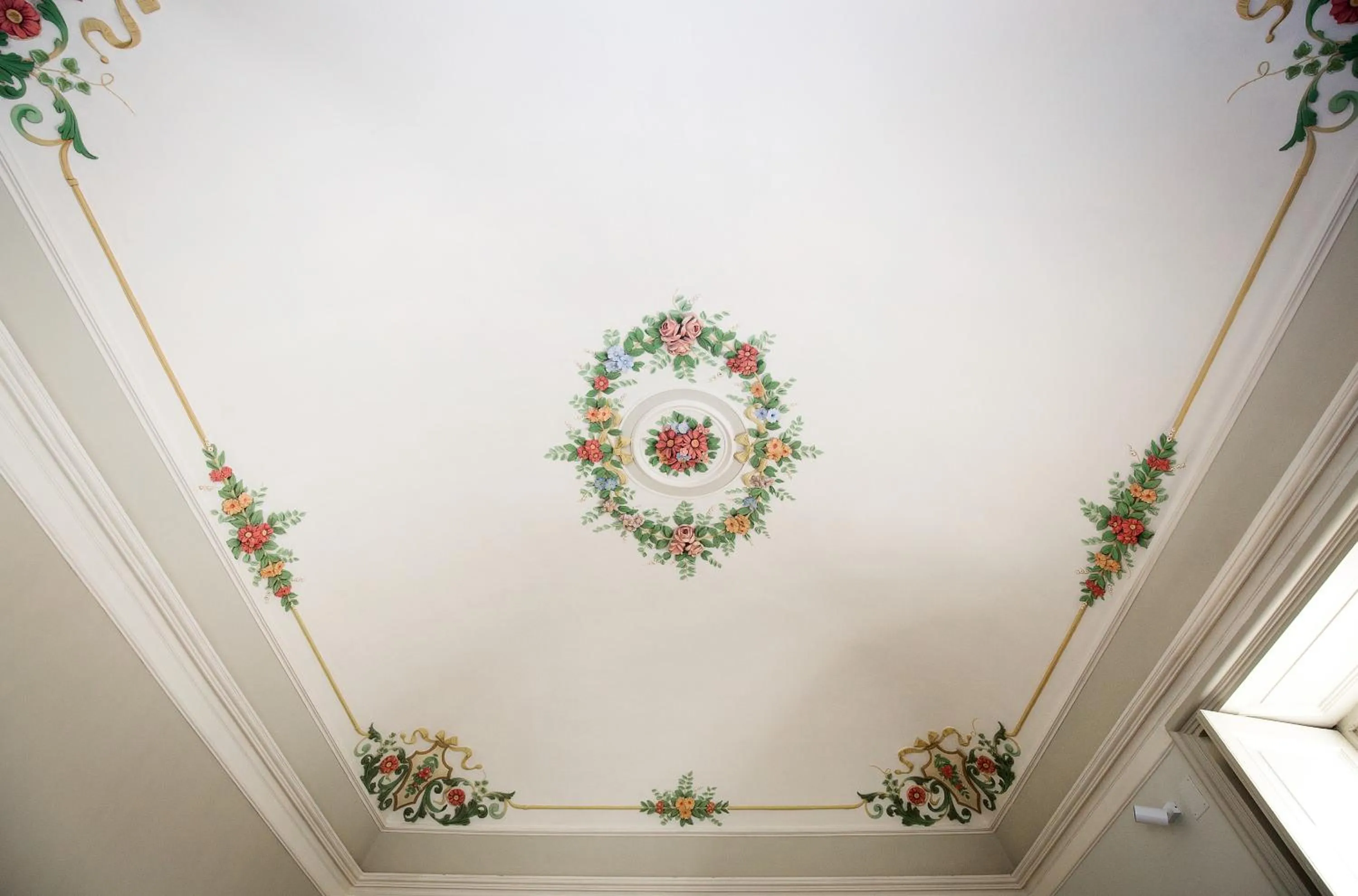 Decorative detail in Magione del Re