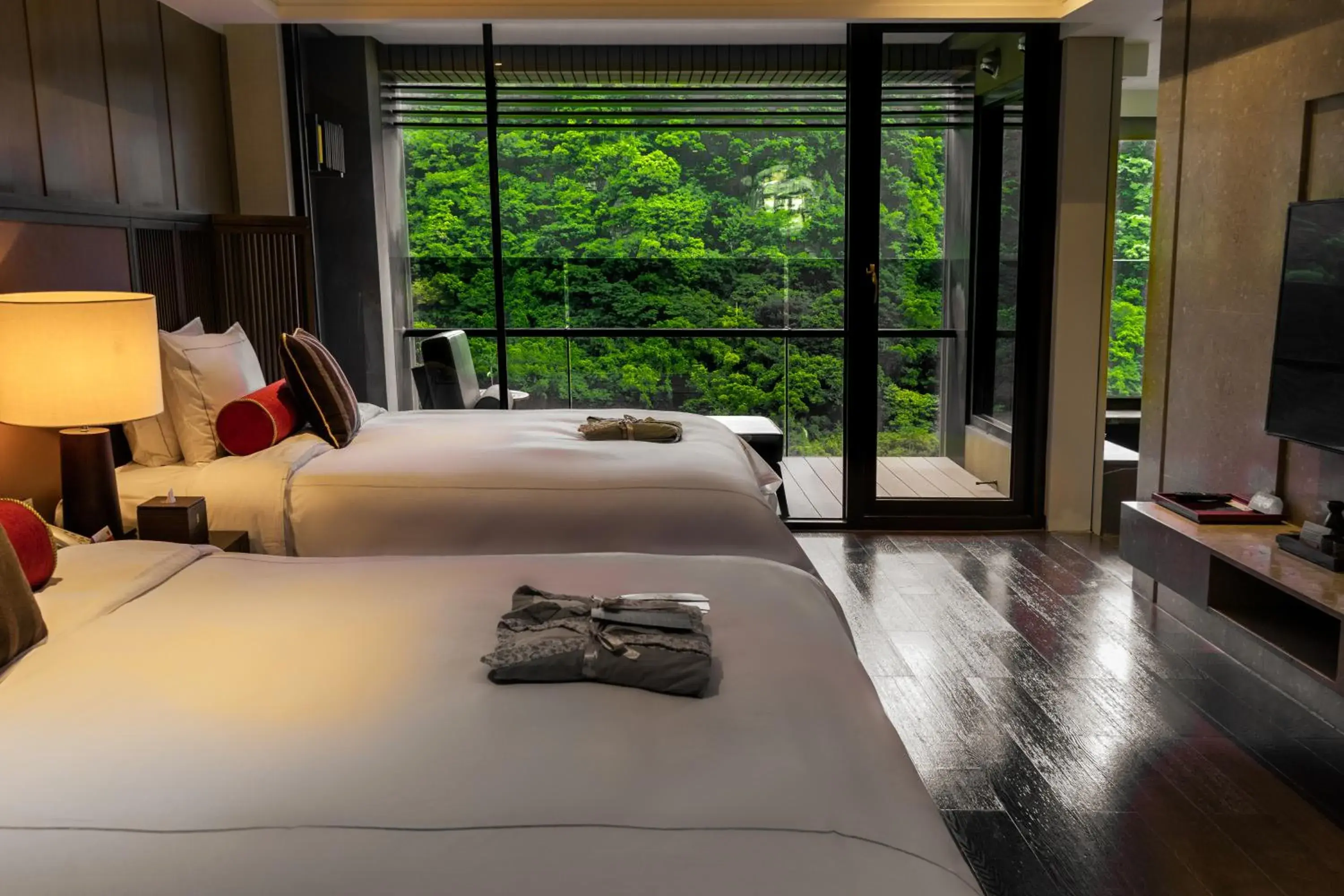 Bed in Grand View Resort Beitou Bed in Grand View Resort Beitou