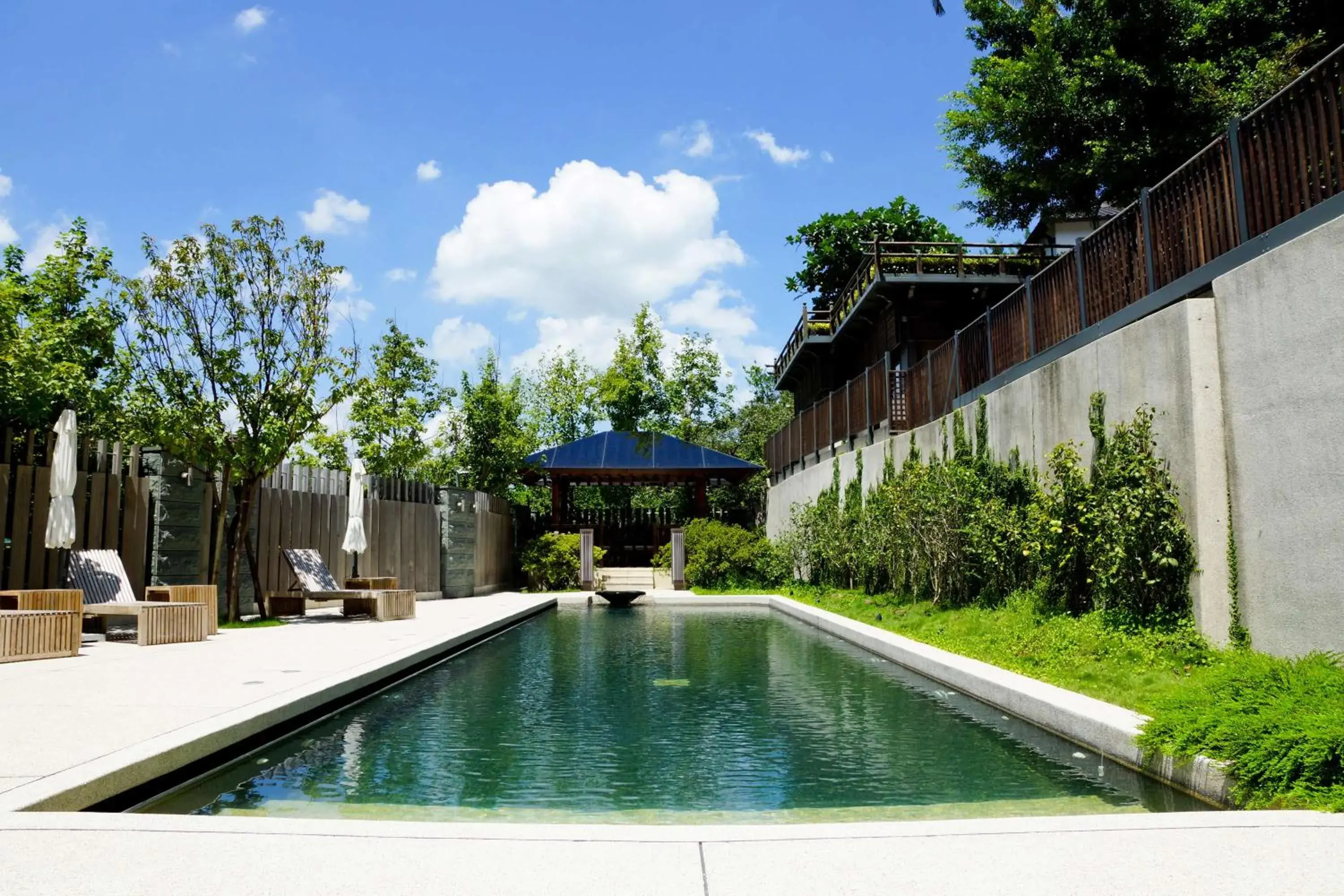 Swimming pool in Grand View Resort Beitou Swimming pool in Grand View Resort Beitou