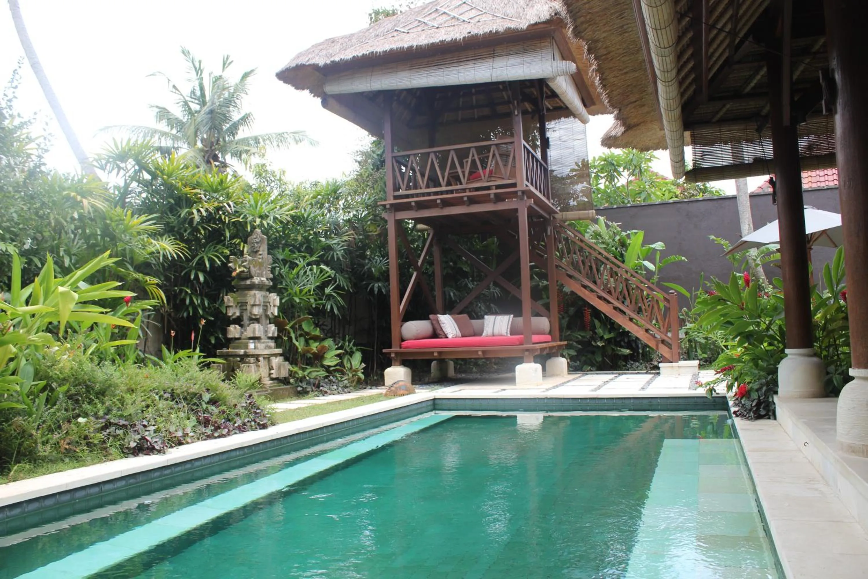 Swimming pool in Tamu Seseh
