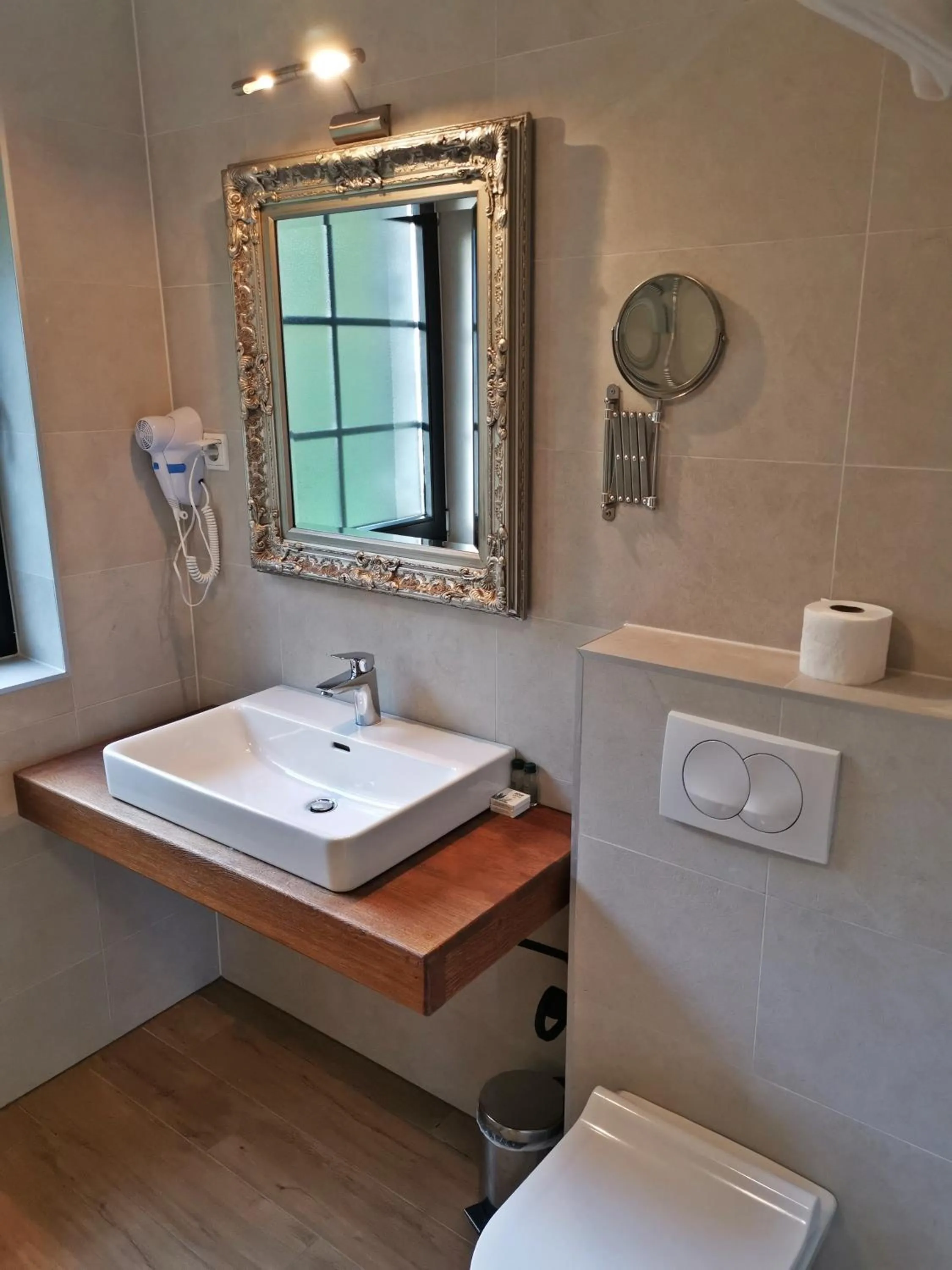 Bathroom in Plitvice Luxury Etno Garden