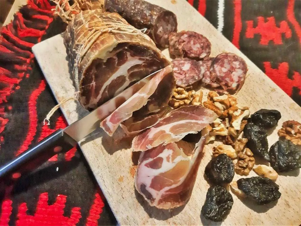 Food and drinks in Plitvice Luxury Etno Garden