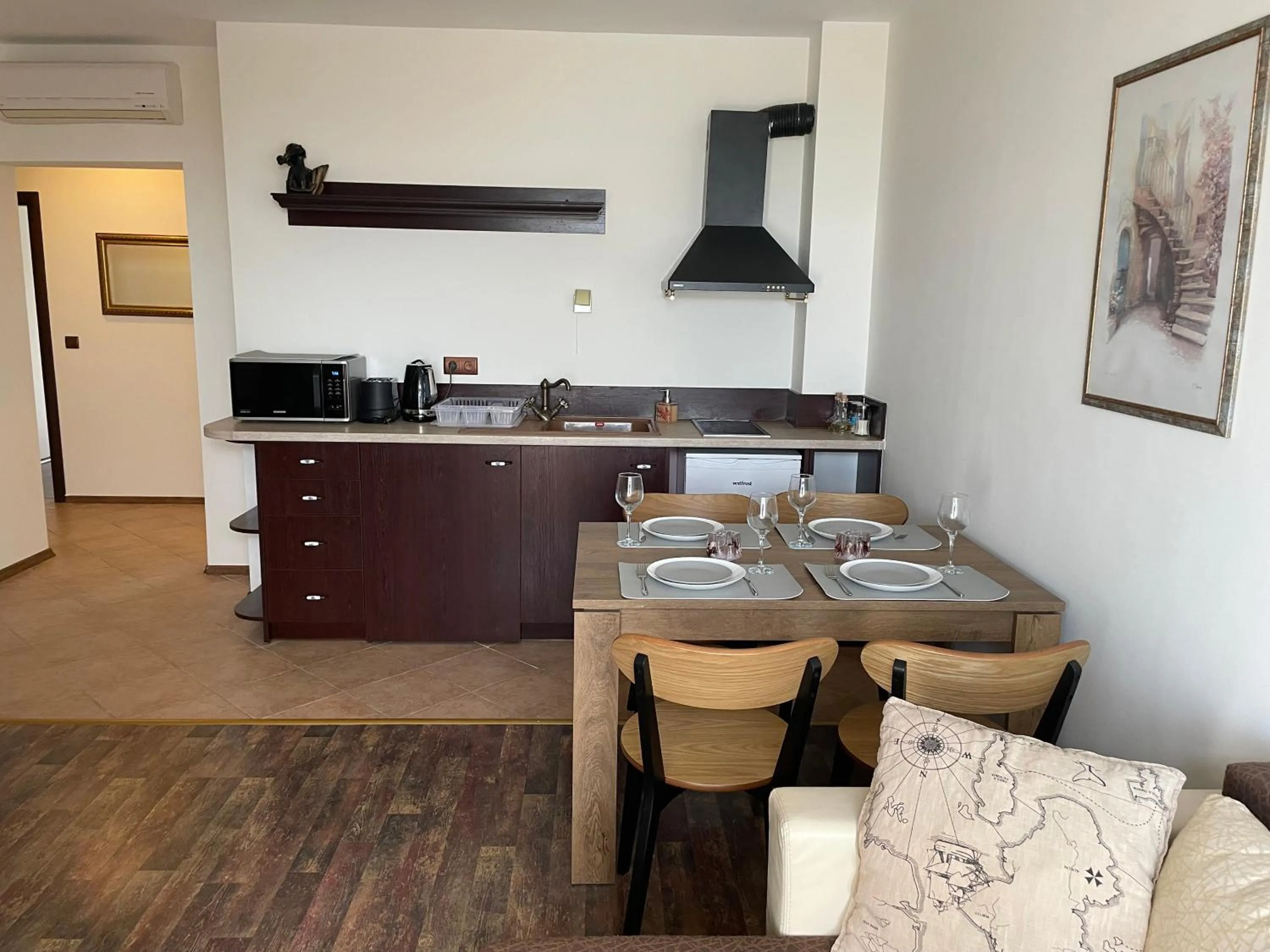 Dining area in Villa Allegra