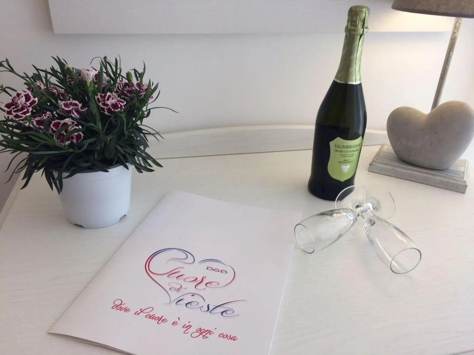 Decorative detail in Cuore di Vieste