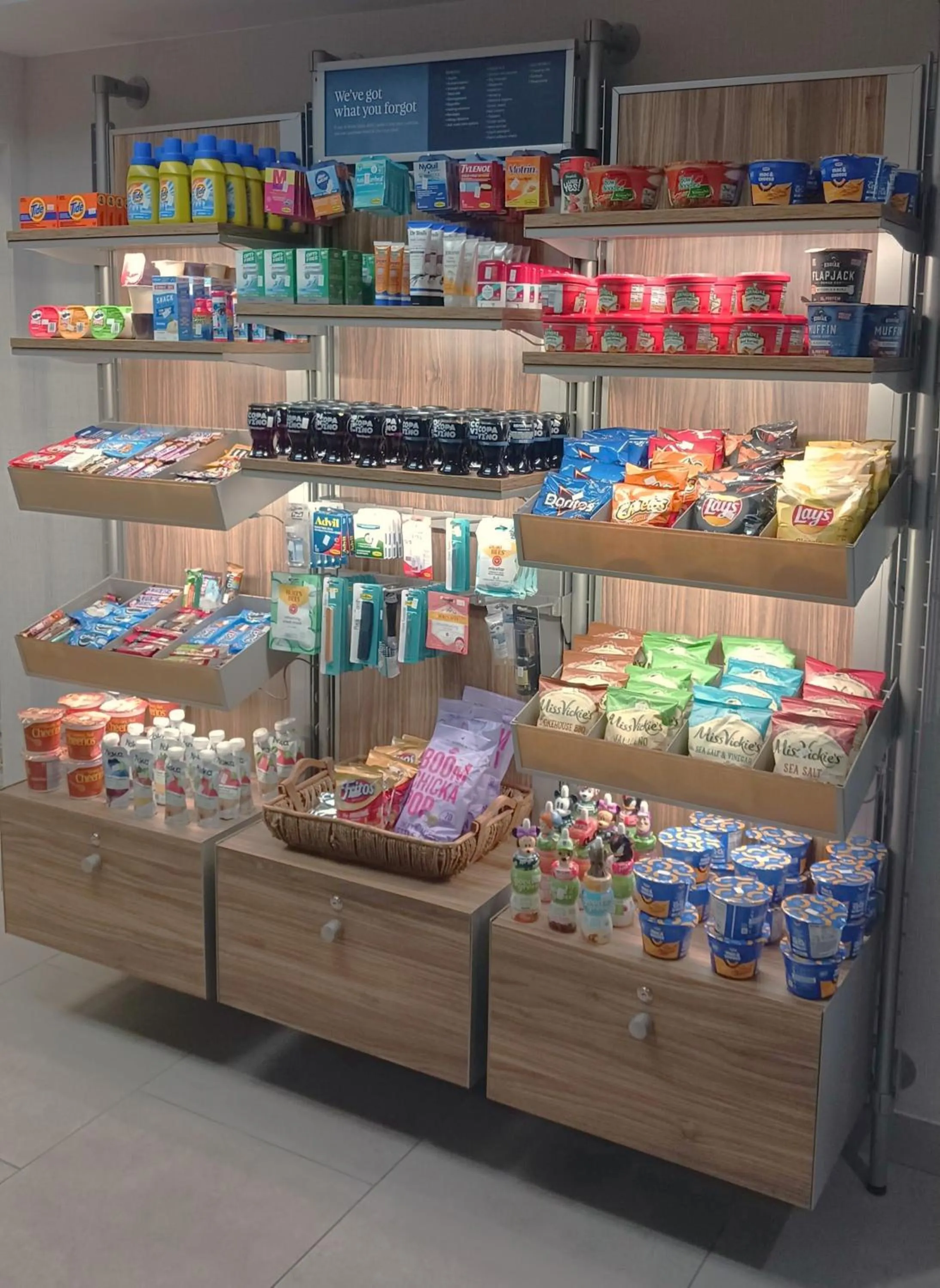 Supermarket/grocery shop in Homewood Suites Miami Airport/Blue Lagoon