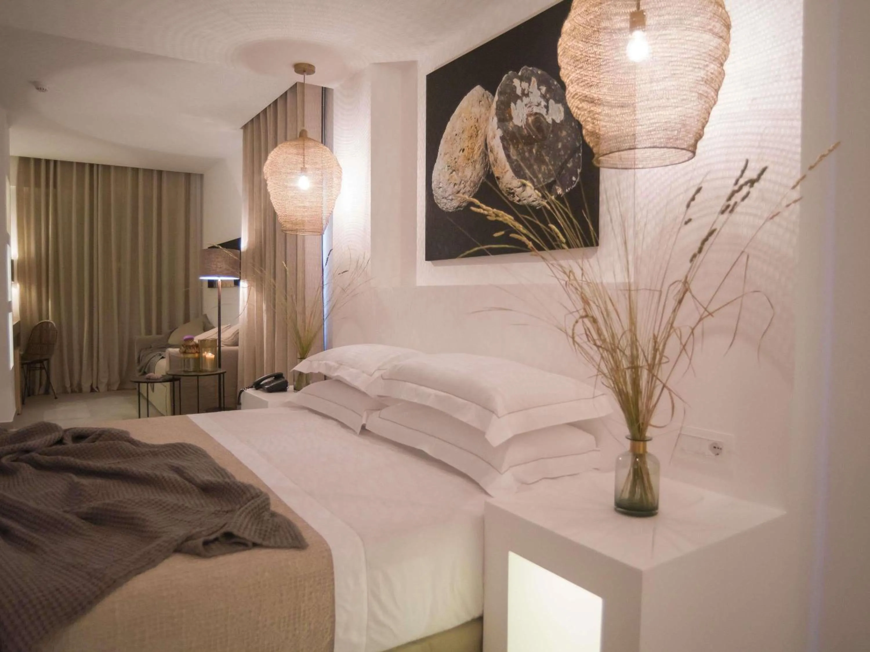 Bedroom in Baia Delle Zagare - Handwritten Collection