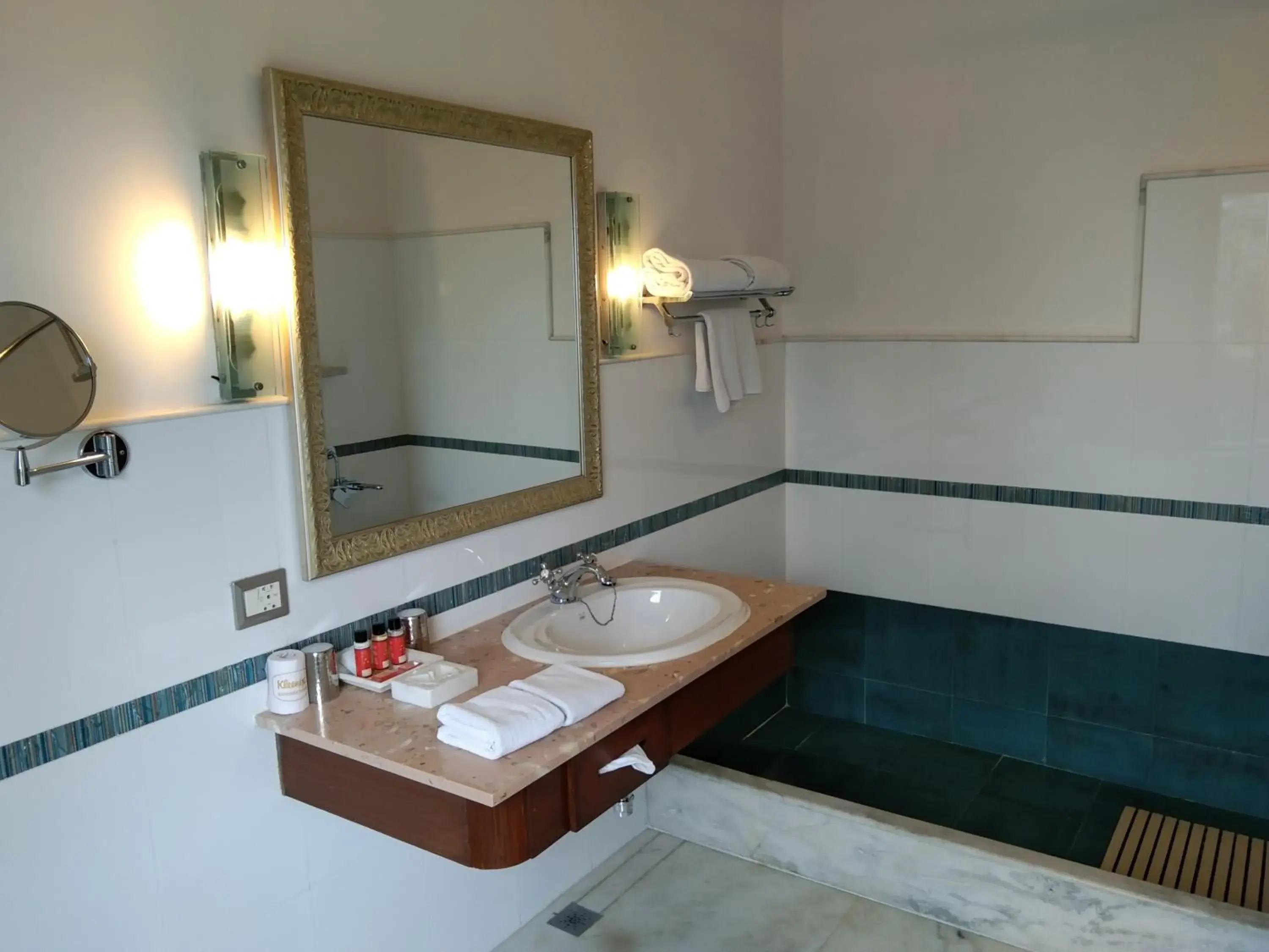 Bathroom in Fateh Garh Resort by Fateh Collection Bathroom in Fateh Garh Resort by Fateh Collection