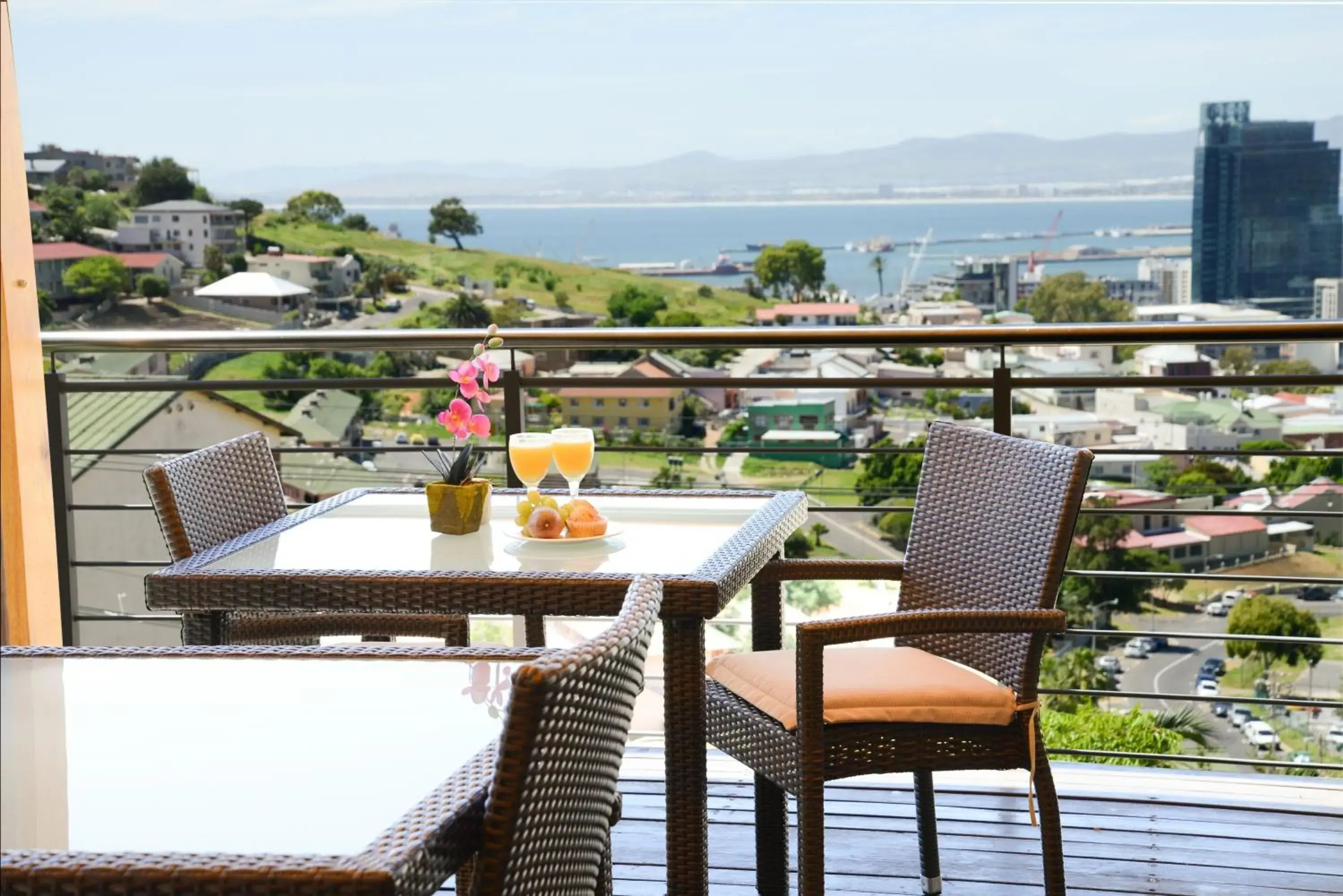 Signal Hill Lodge Signal Hill Lodge