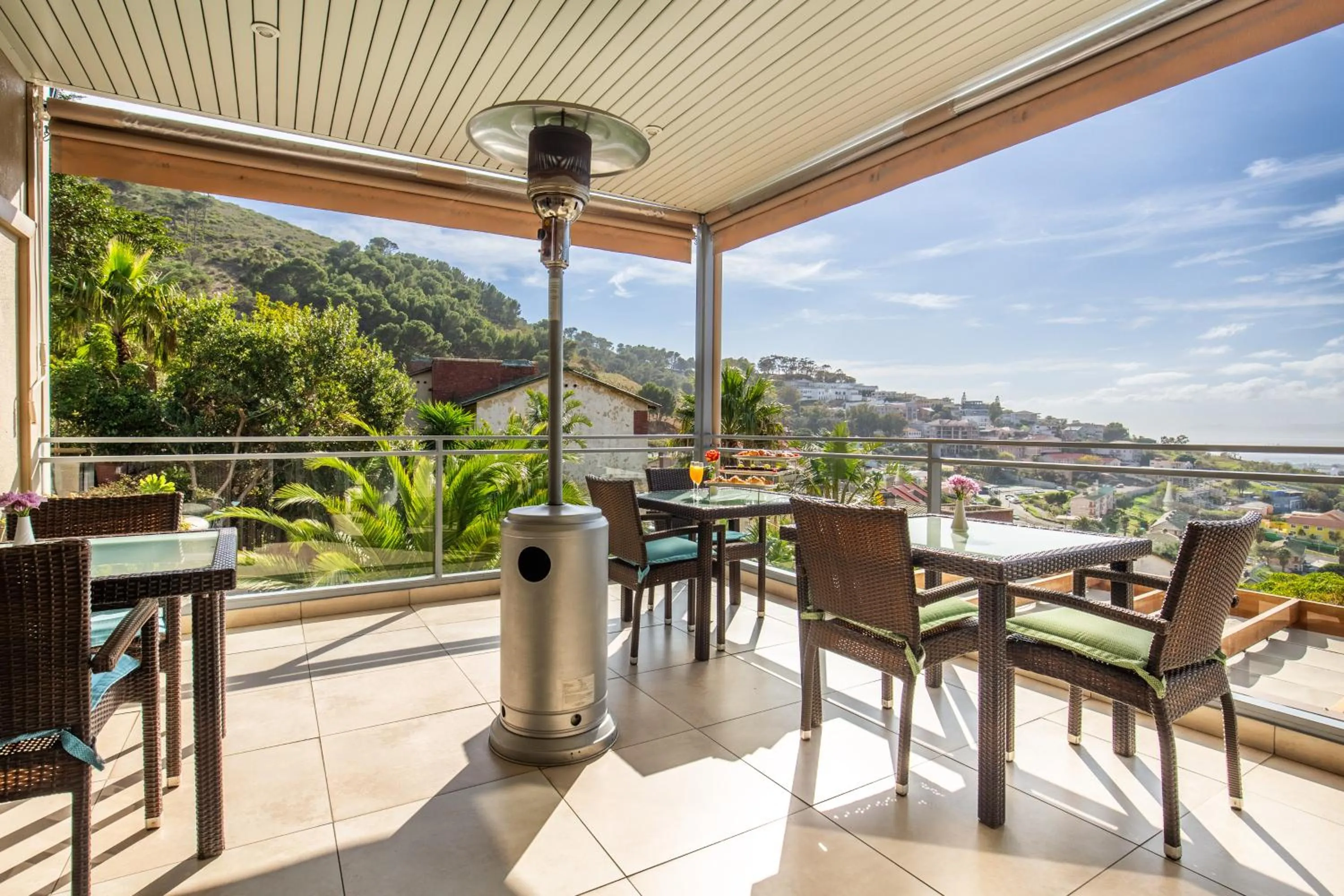Balcony/Terrace in Signal Hill Lodge