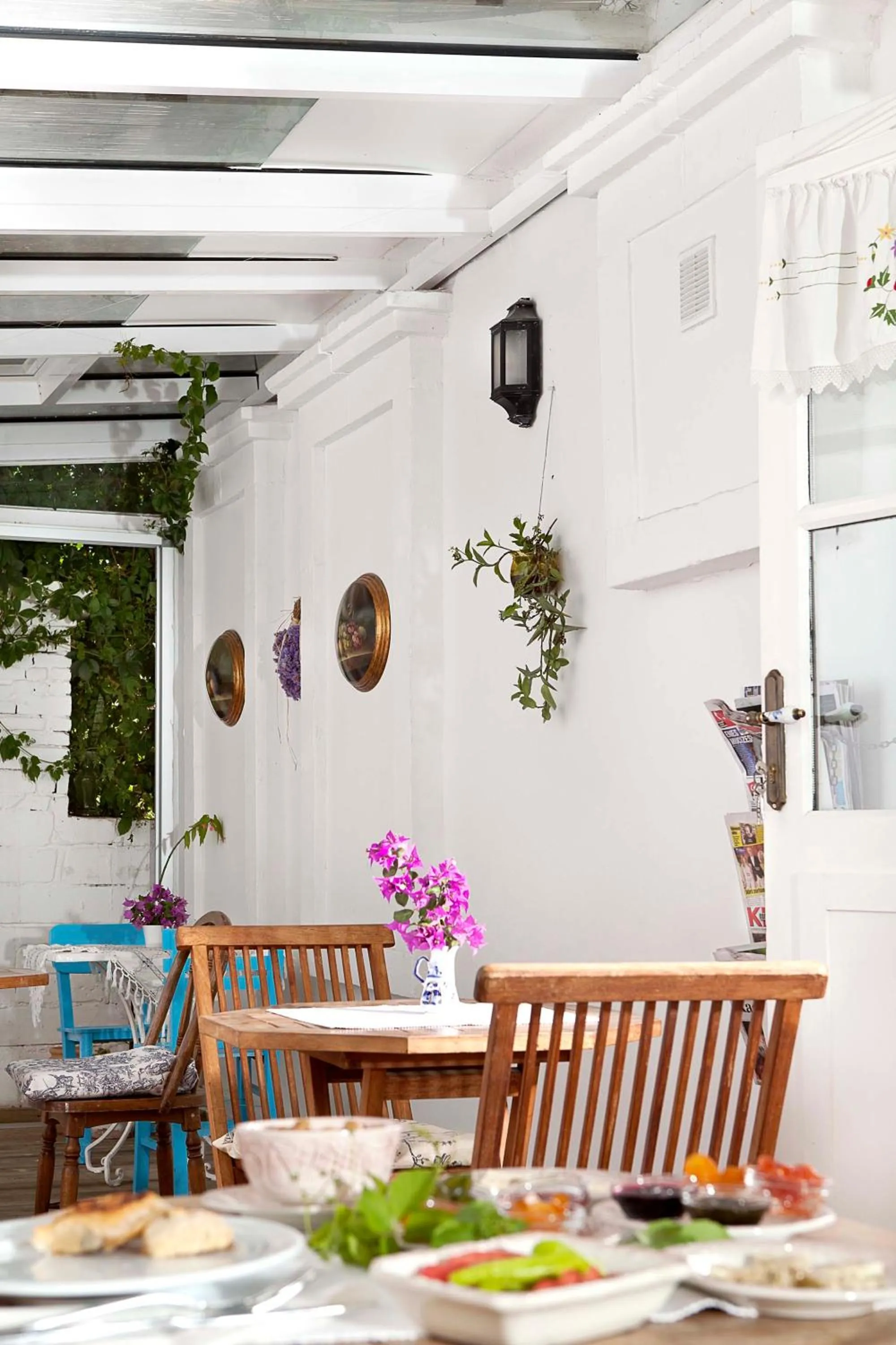 Restaurant/places to eat in Moshinos Hotel