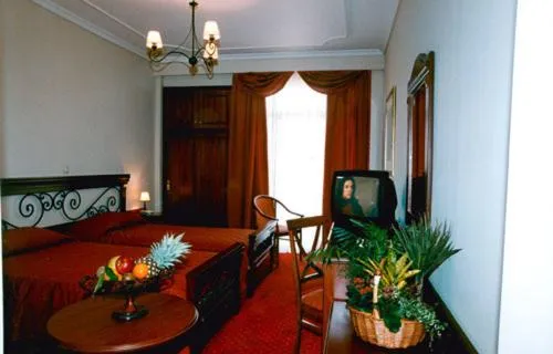 Photo of the whole room in Hotel Aiges Melathron