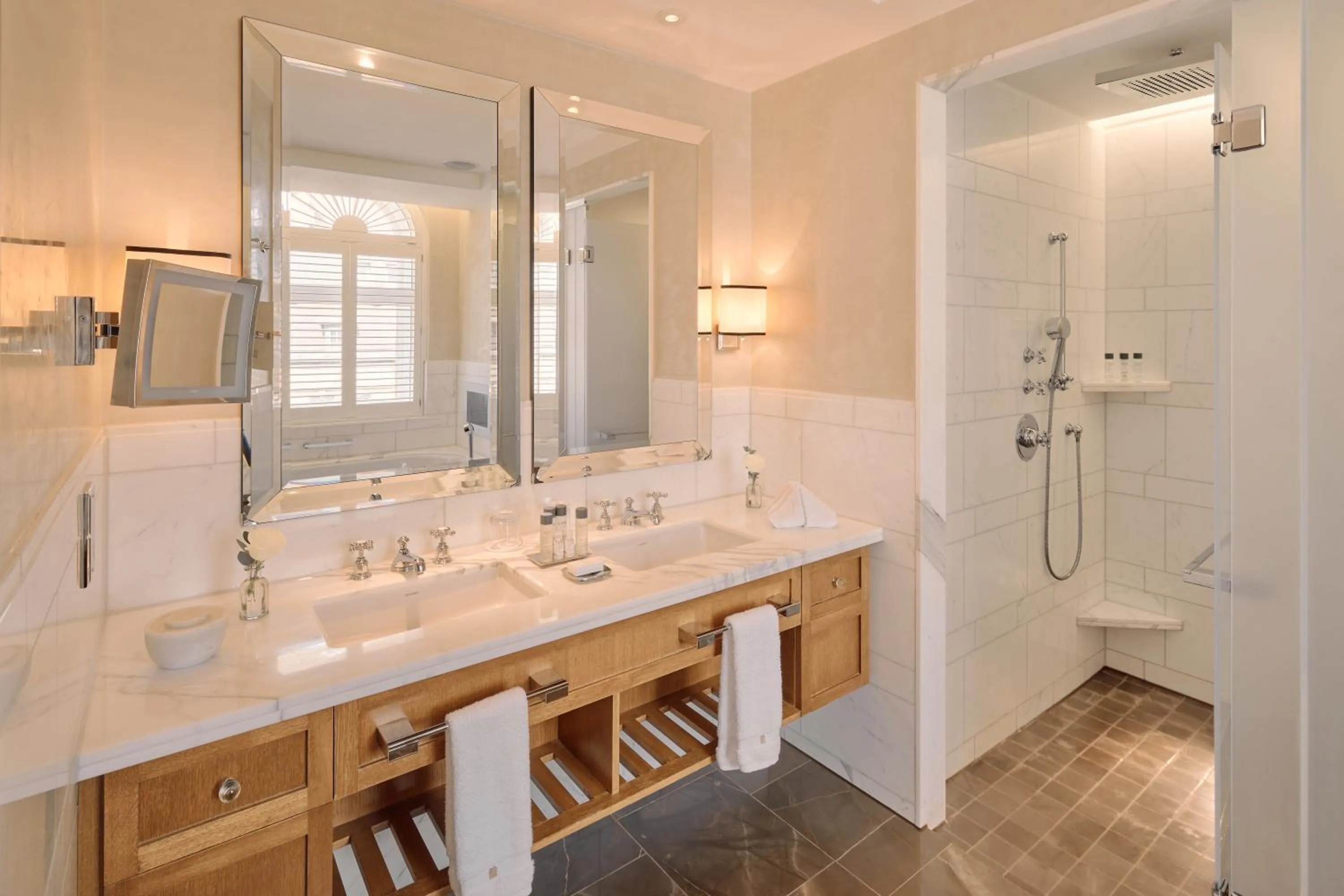 Bathroom in Corinthia London