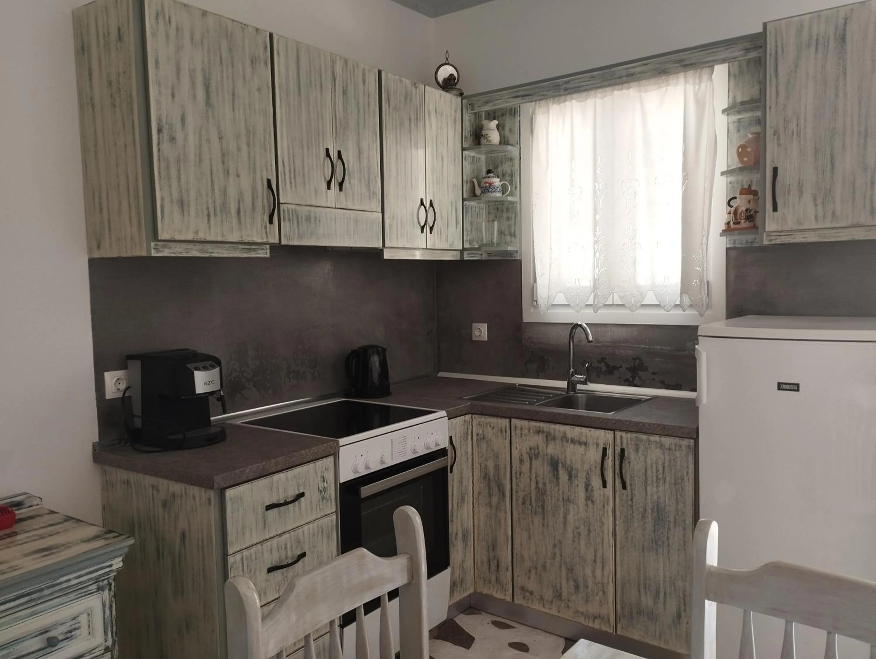 Kitchen or kitchenette in Lakki Village
