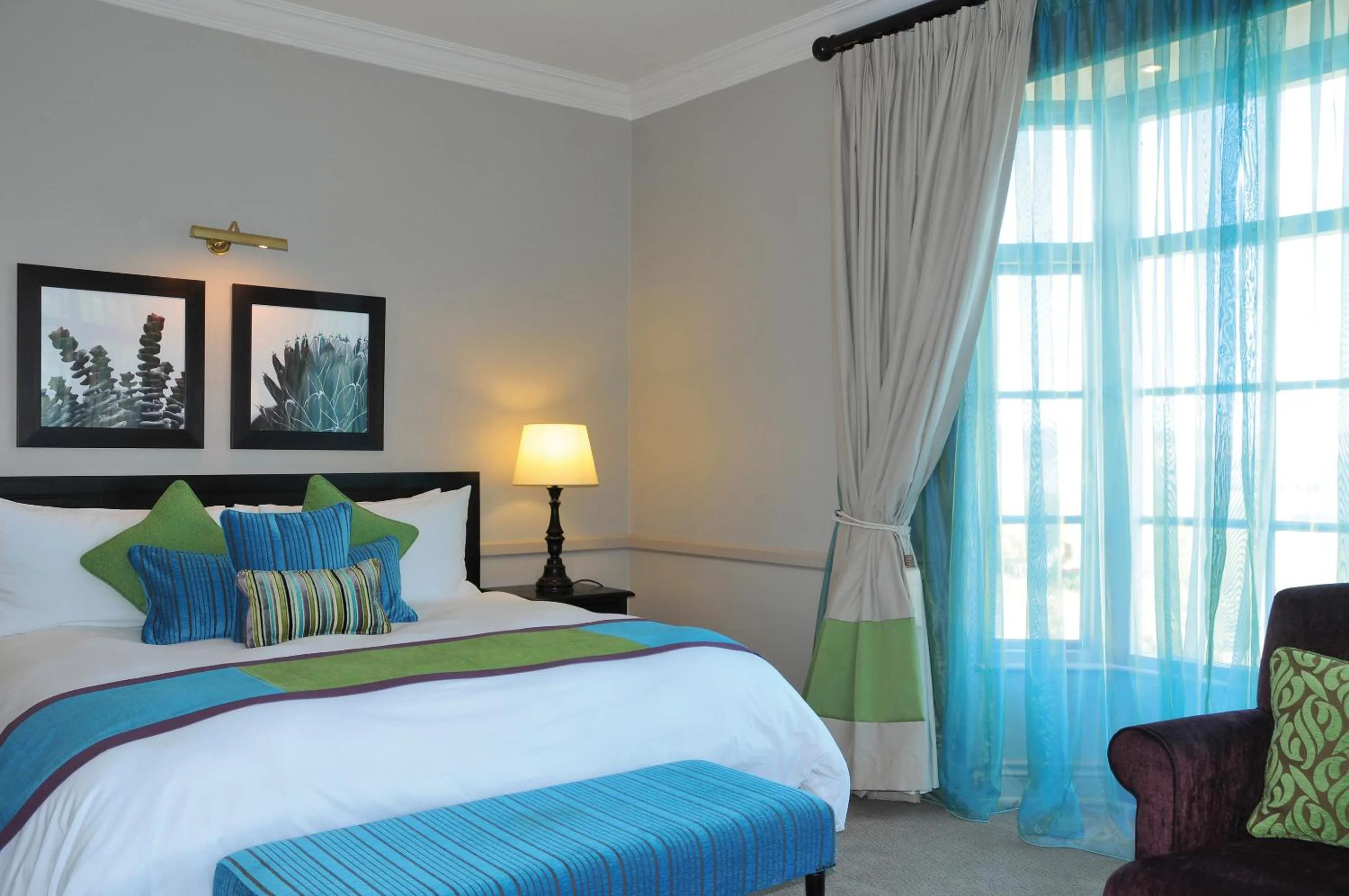 Bedroom, Bed in Mount Grace Hotel & Spa