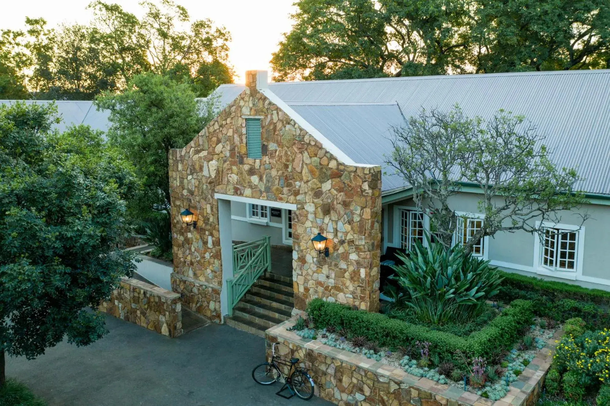 Facade/entrance in Mount Grace Hotel & Spa Facade/entrance in Mount Grace Hotel & Spa
