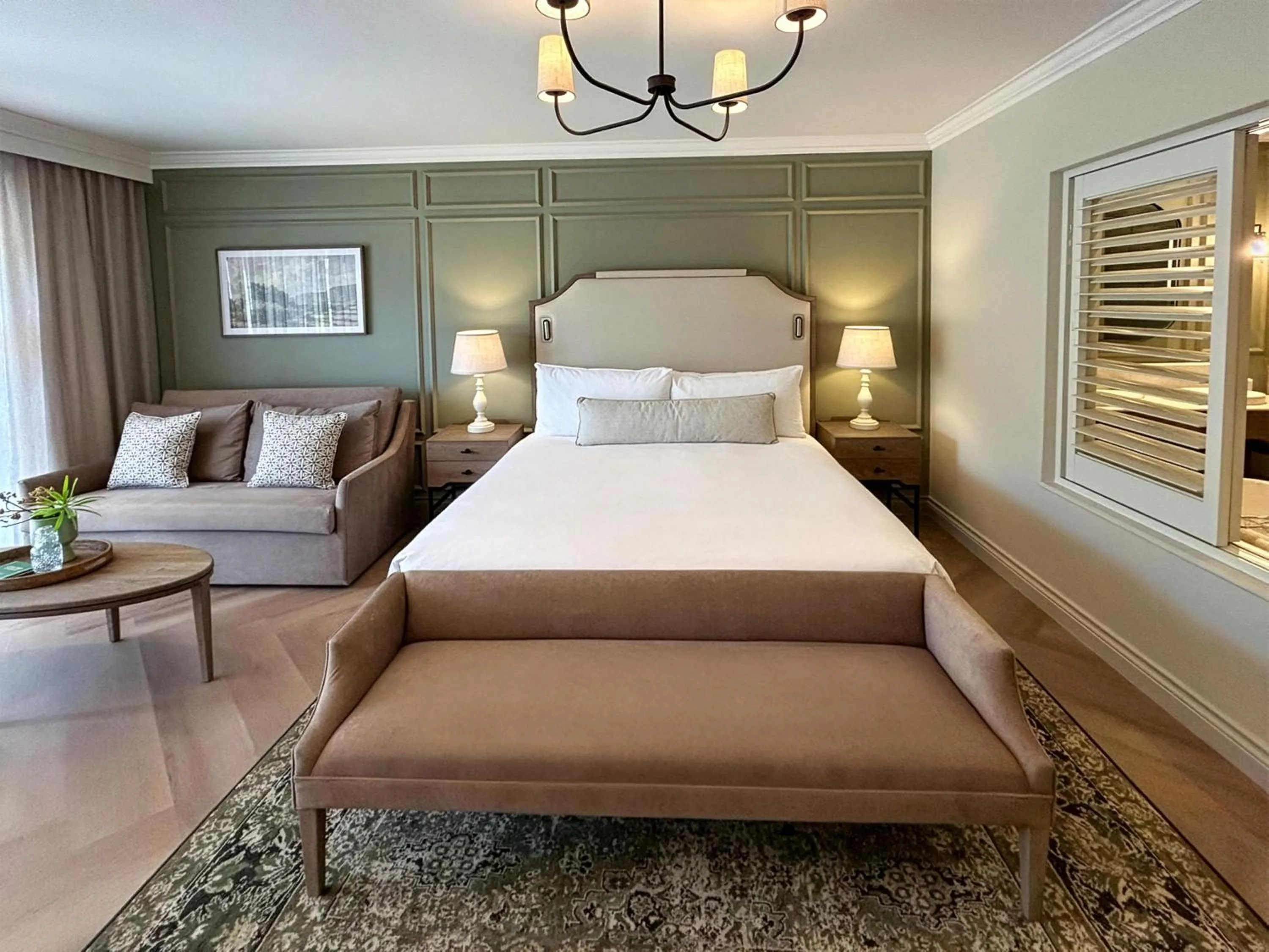 Bedroom, Bed in Mount Grace Hotel & Spa