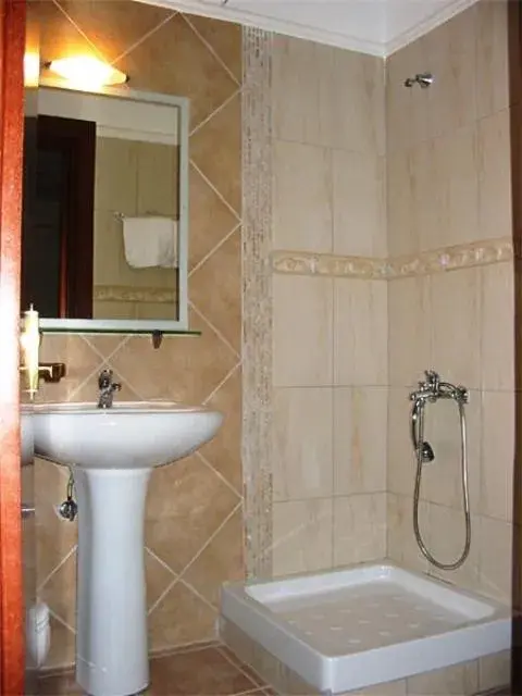 Twin Room - single occupancy in Aigon Hotel Twin Room - single occupancy in Aigon Hotel