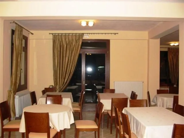 Restaurant/places to eat in Aigon Hotel