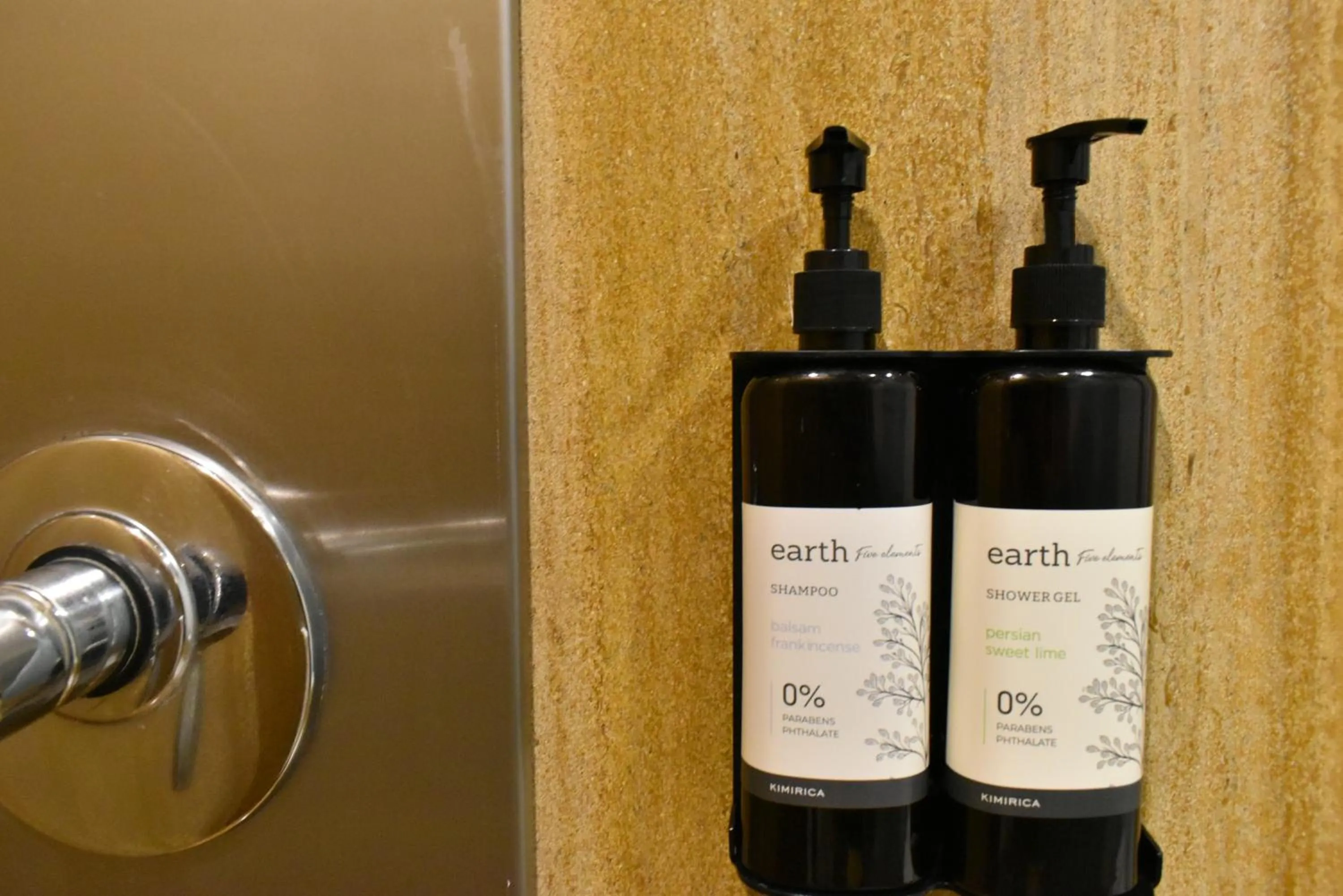 Shower in O Hotel Pune