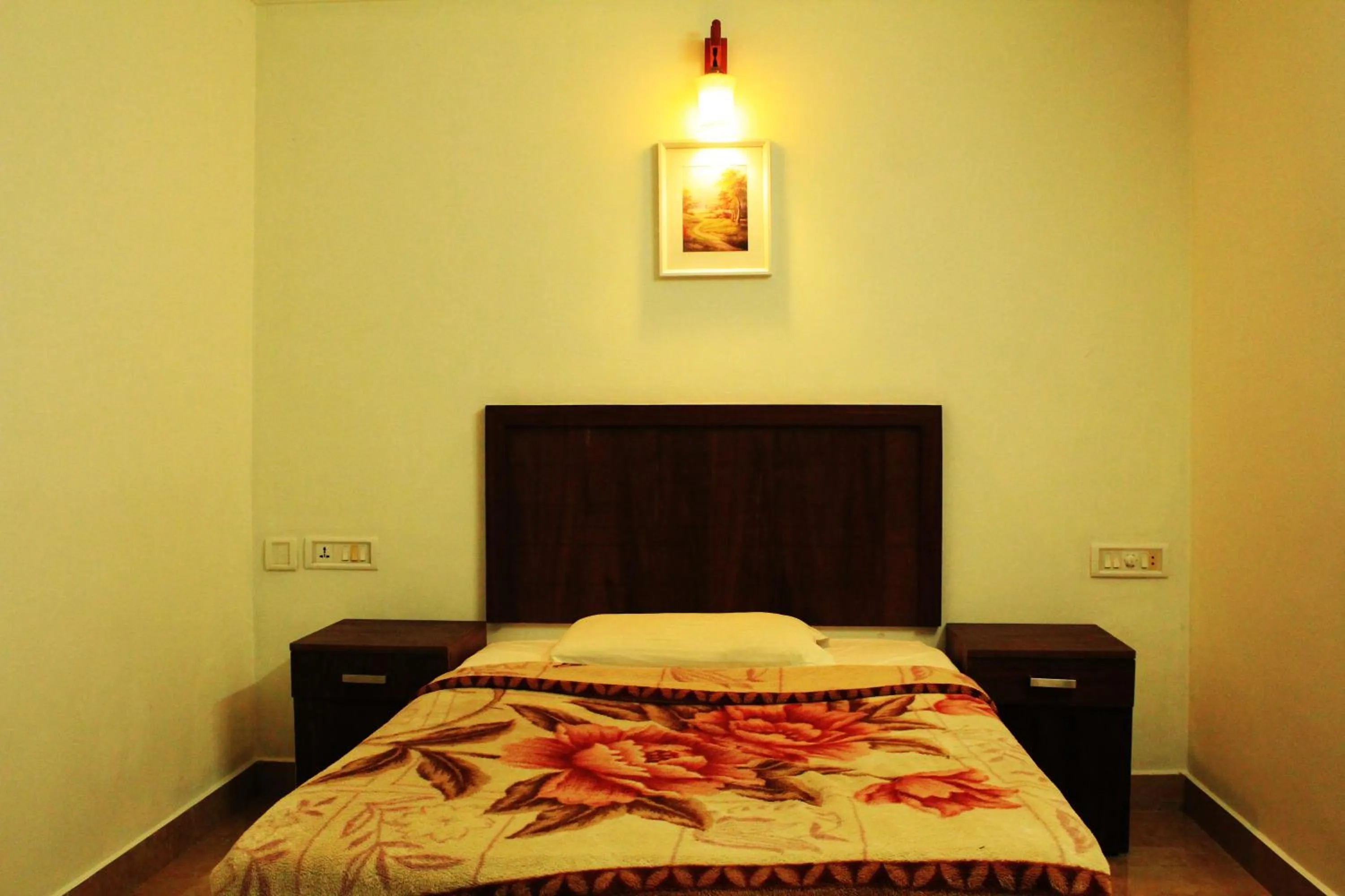 Bed in Bellavista Resort Munnar