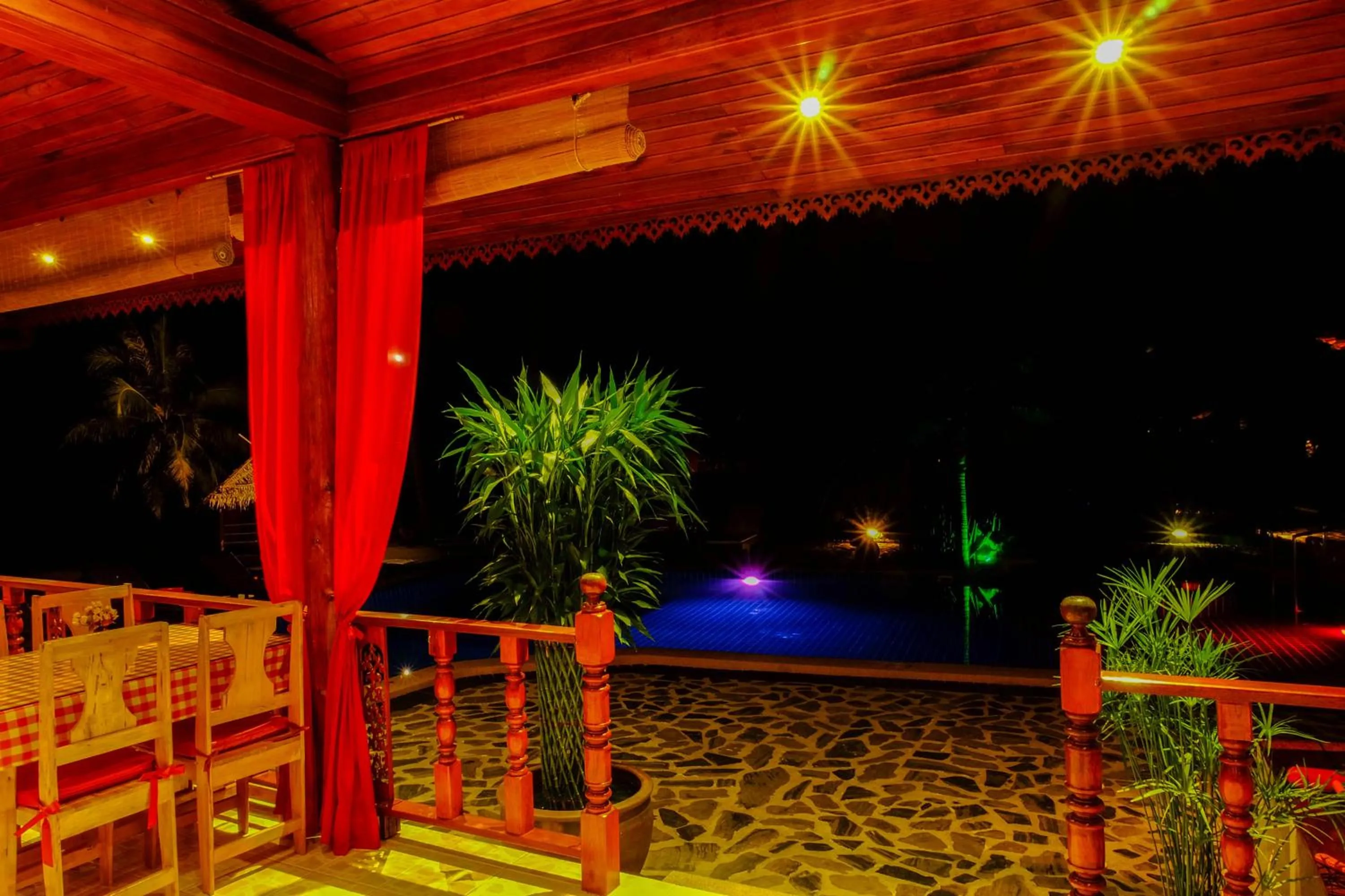 Restaurant/places to eat in Cyana Resort