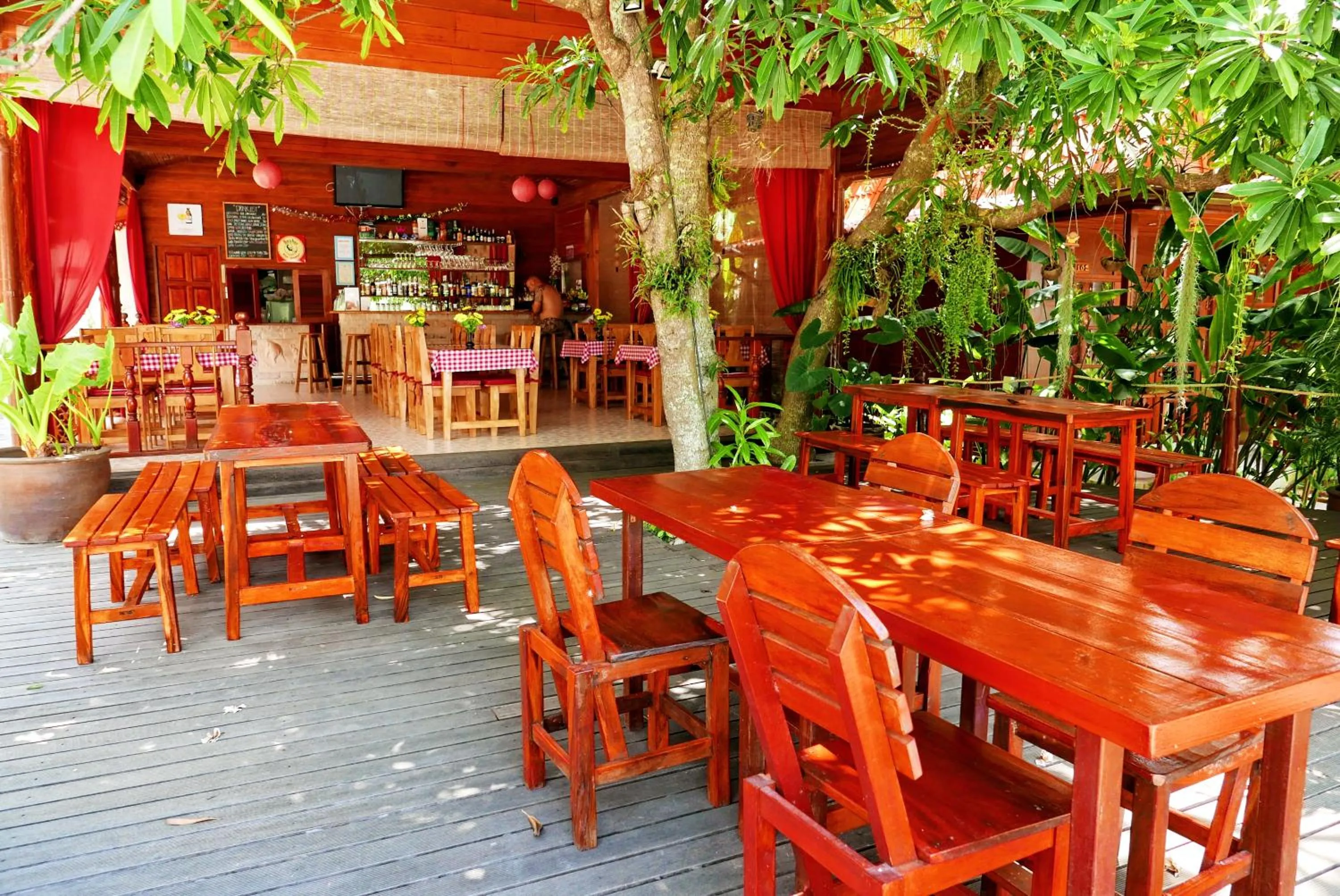 Restaurant/places to eat in Cyana Resort