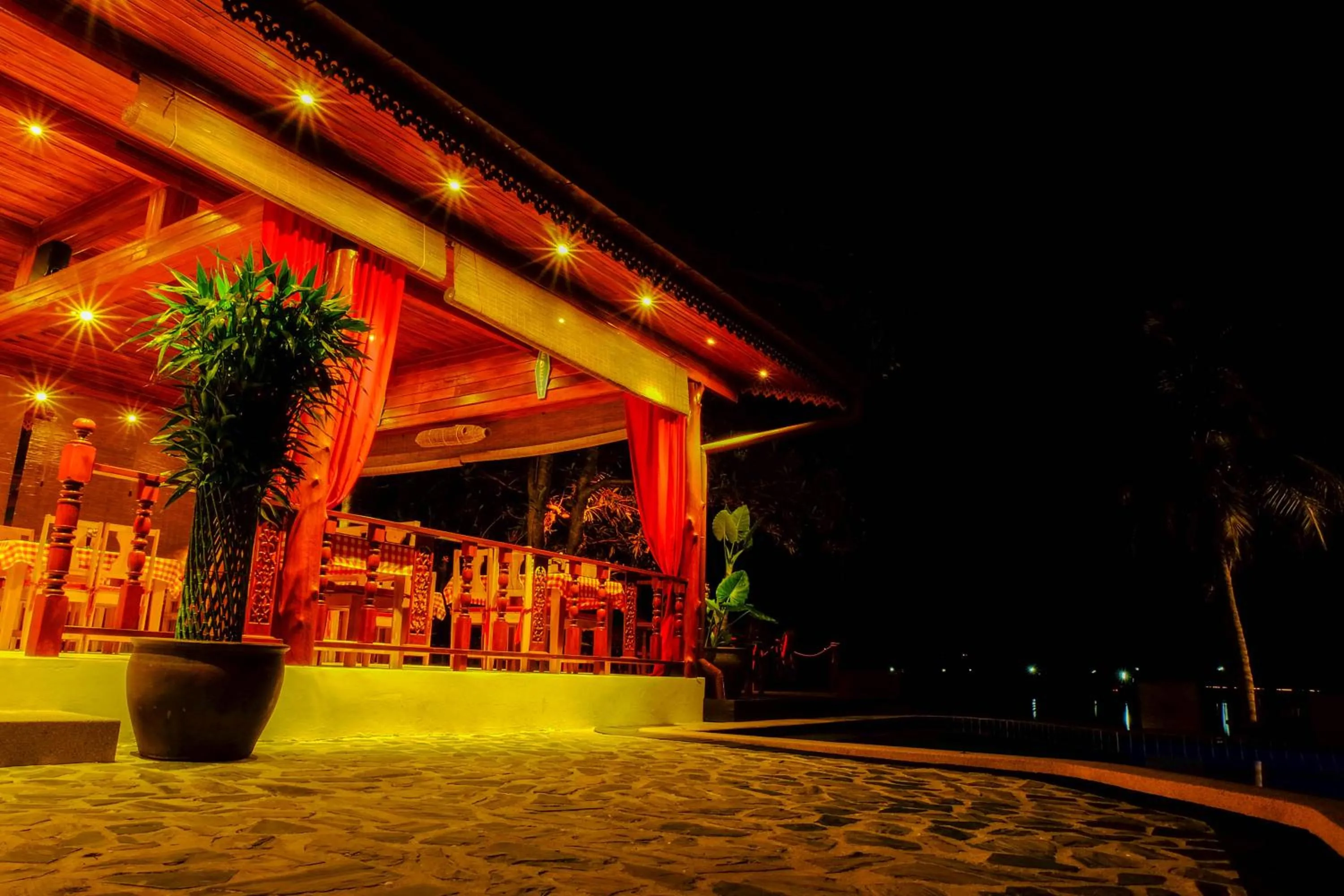 Restaurant/places to eat in Cyana Resort