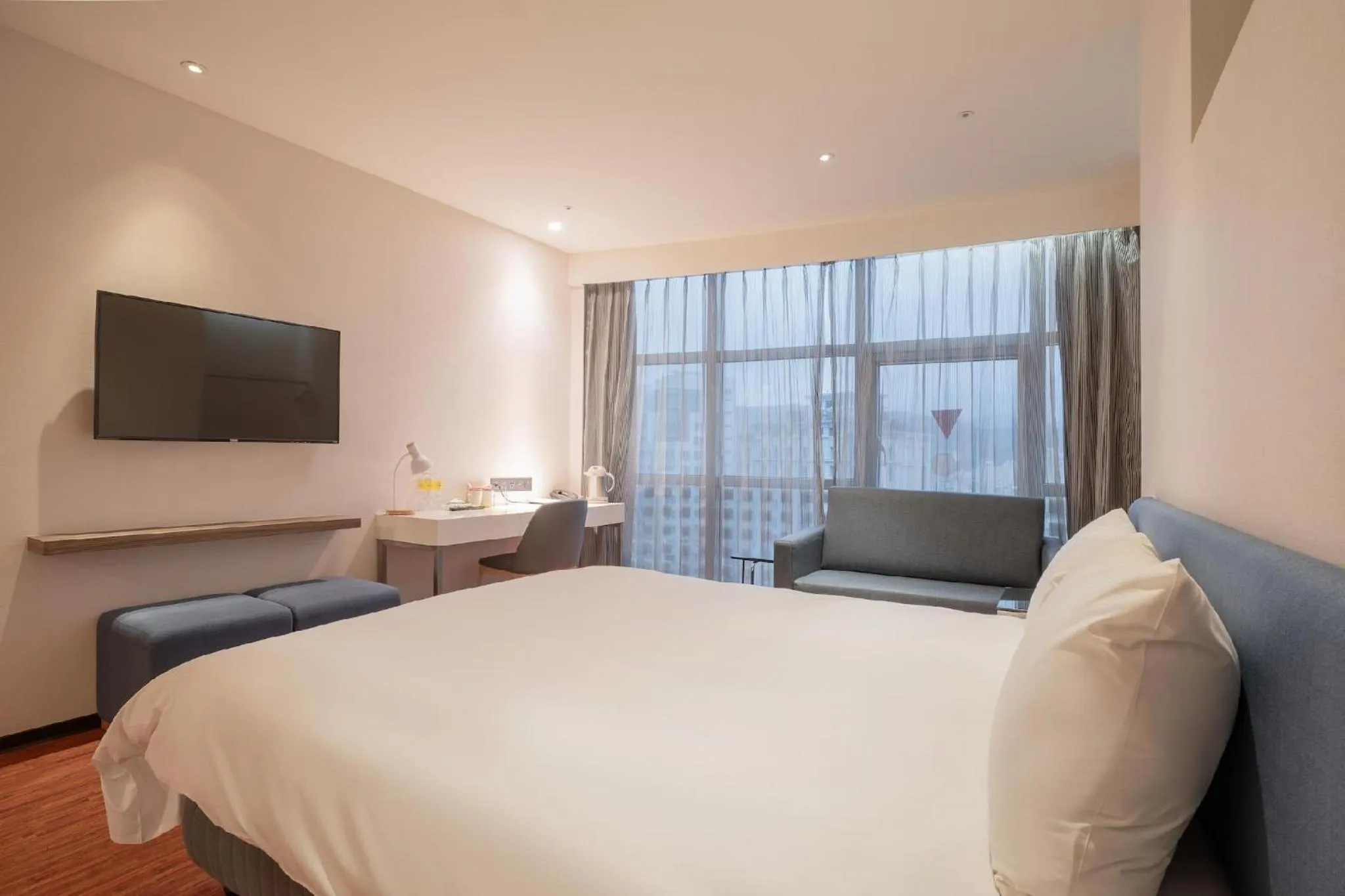 Photo of the whole room, Bed in CHECK inn Taipei Xinyi