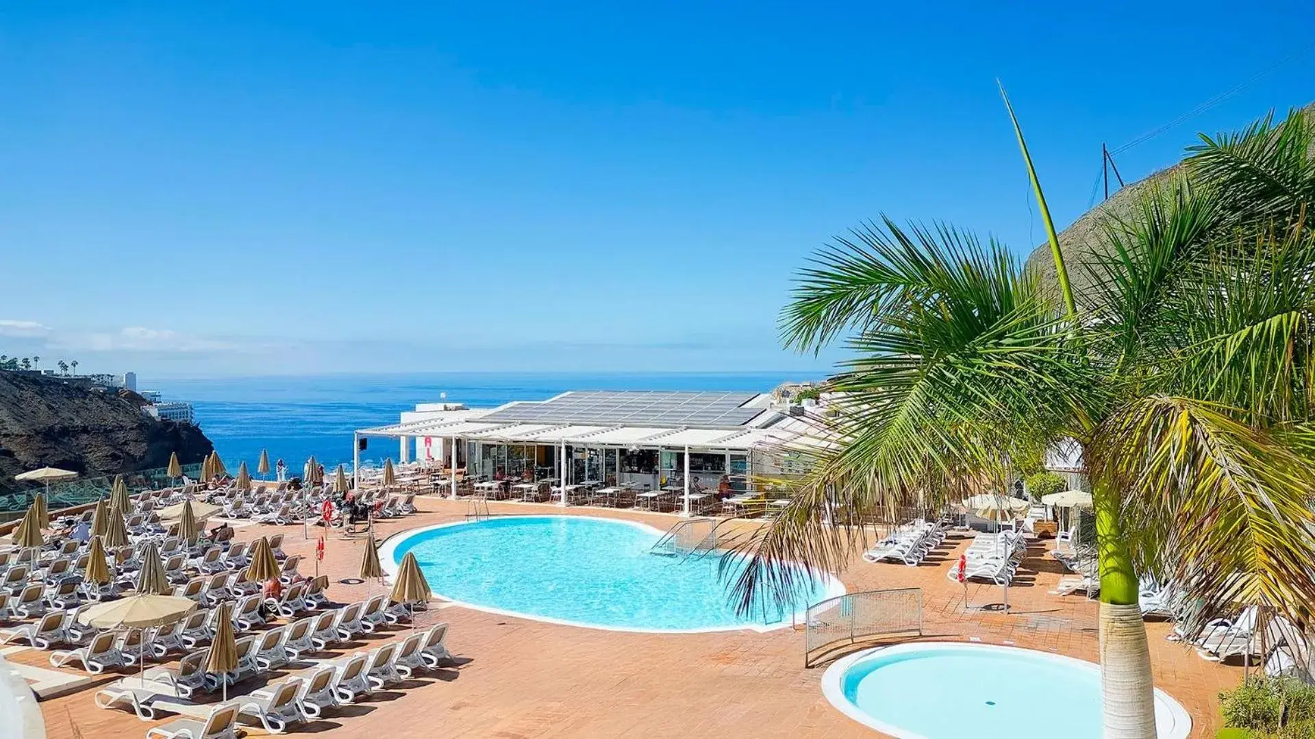 Swimming pool in Servatur Altamadores Swimming pool in Servatur Altamadores