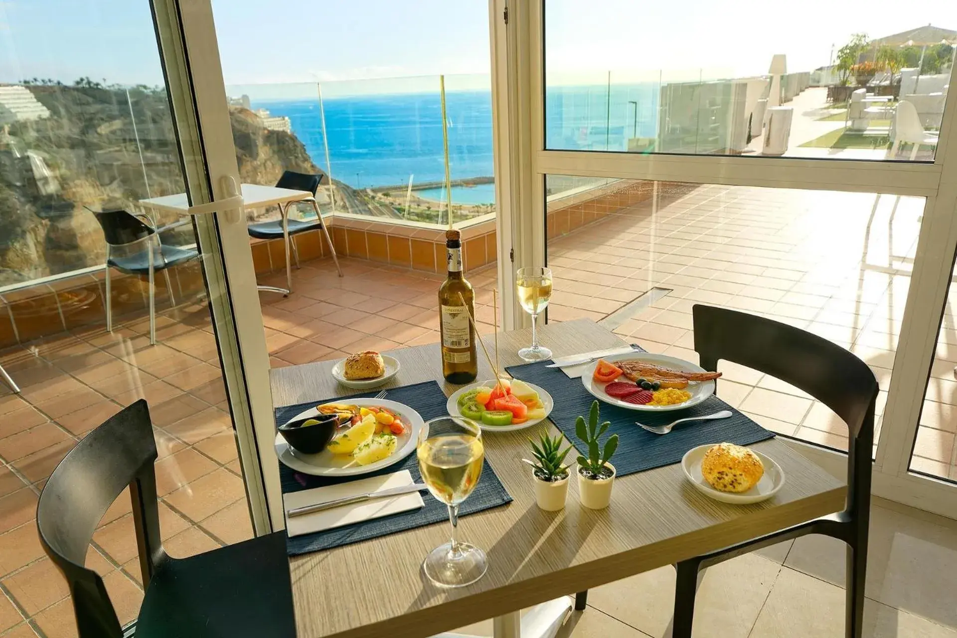 Photo of the whole room in Servatur Altamadores Photo of the whole room in Servatur Altamadores