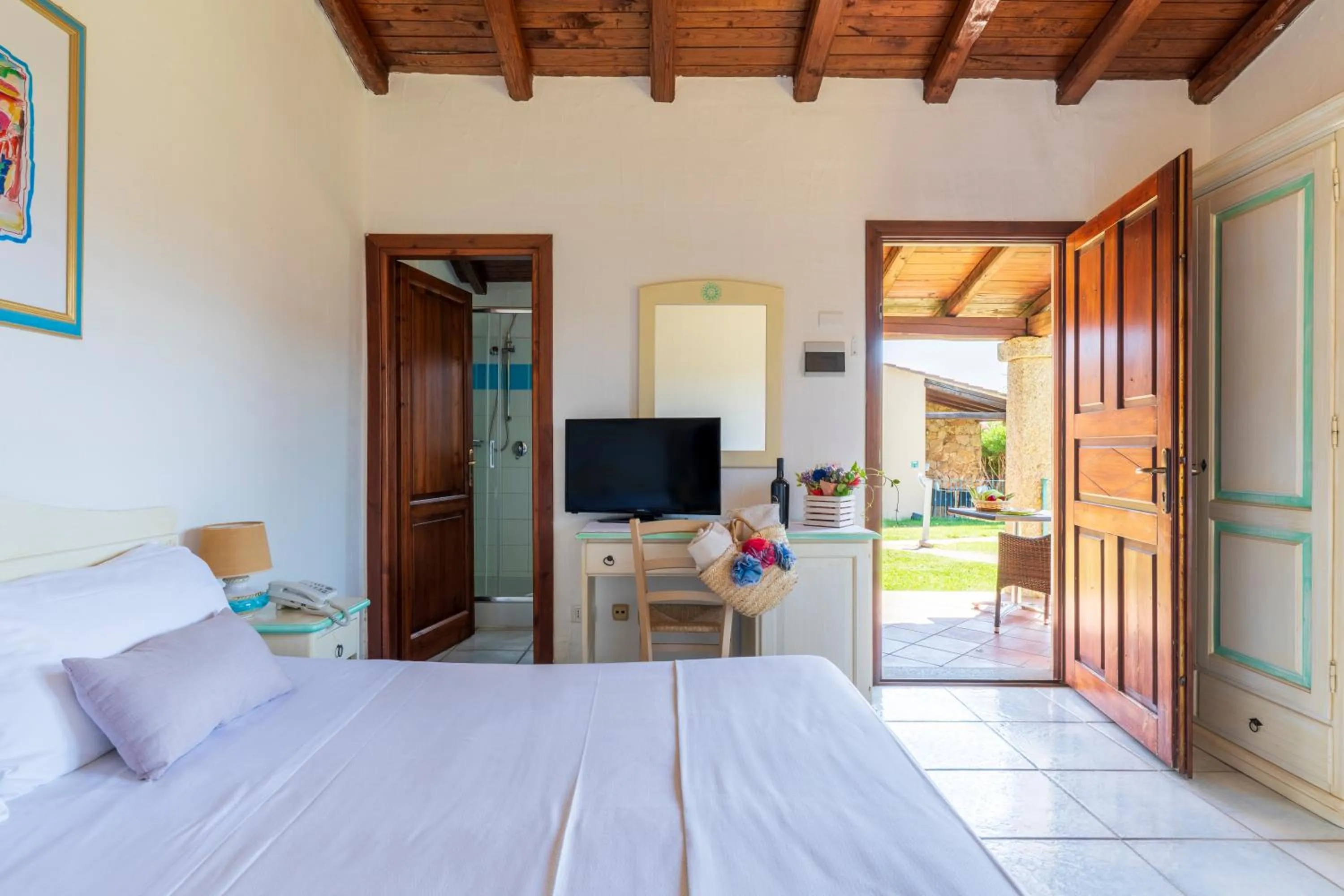 Bedroom, Bed in Li Suari Club Village