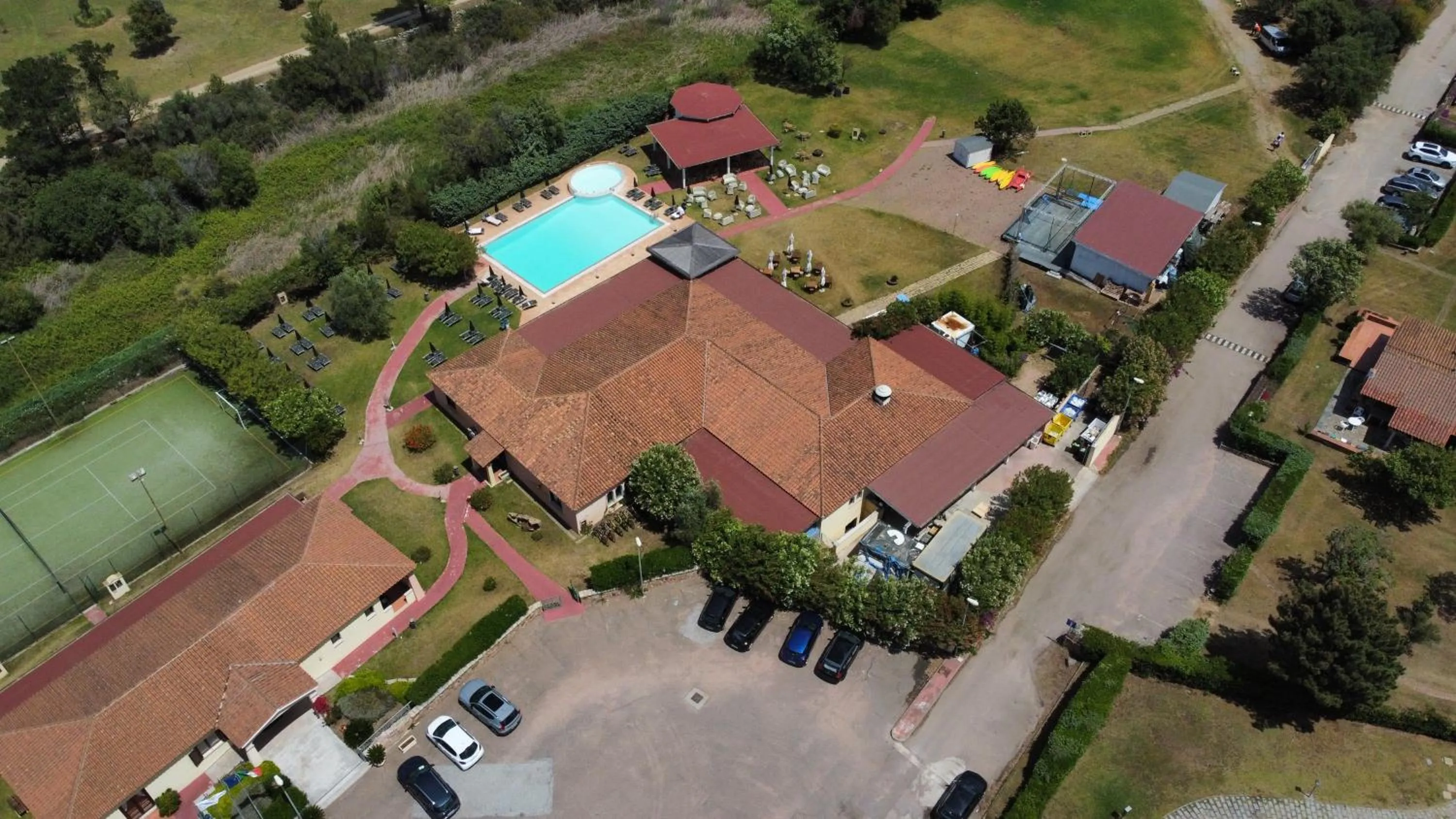 Photo of the whole room in Li Suari Club Village