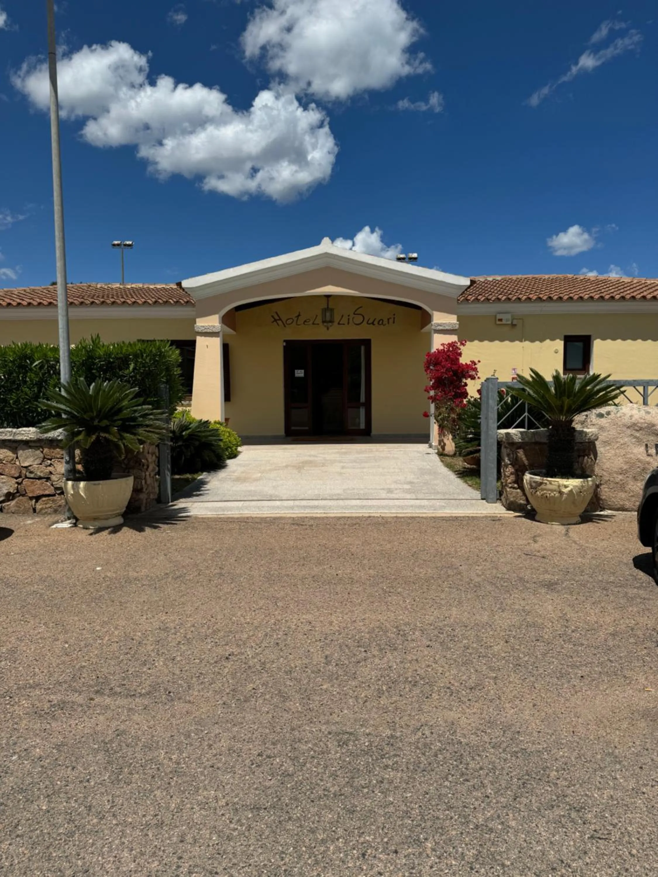 Lobby or reception in Li Suari Club Village