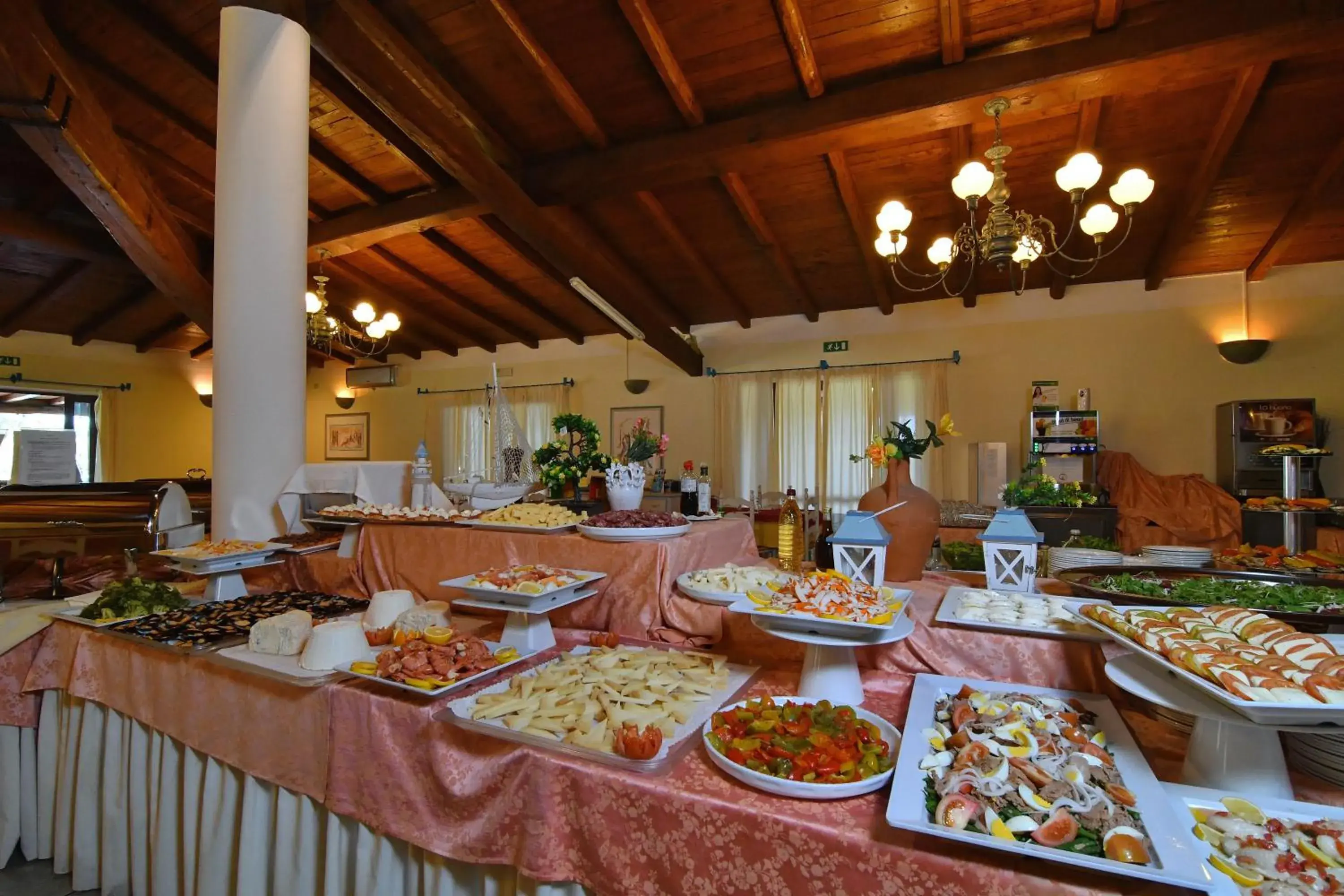 Restaurant/places to eat in Li Suari Club Village Restaurant/places to eat in Li Suari Club Village