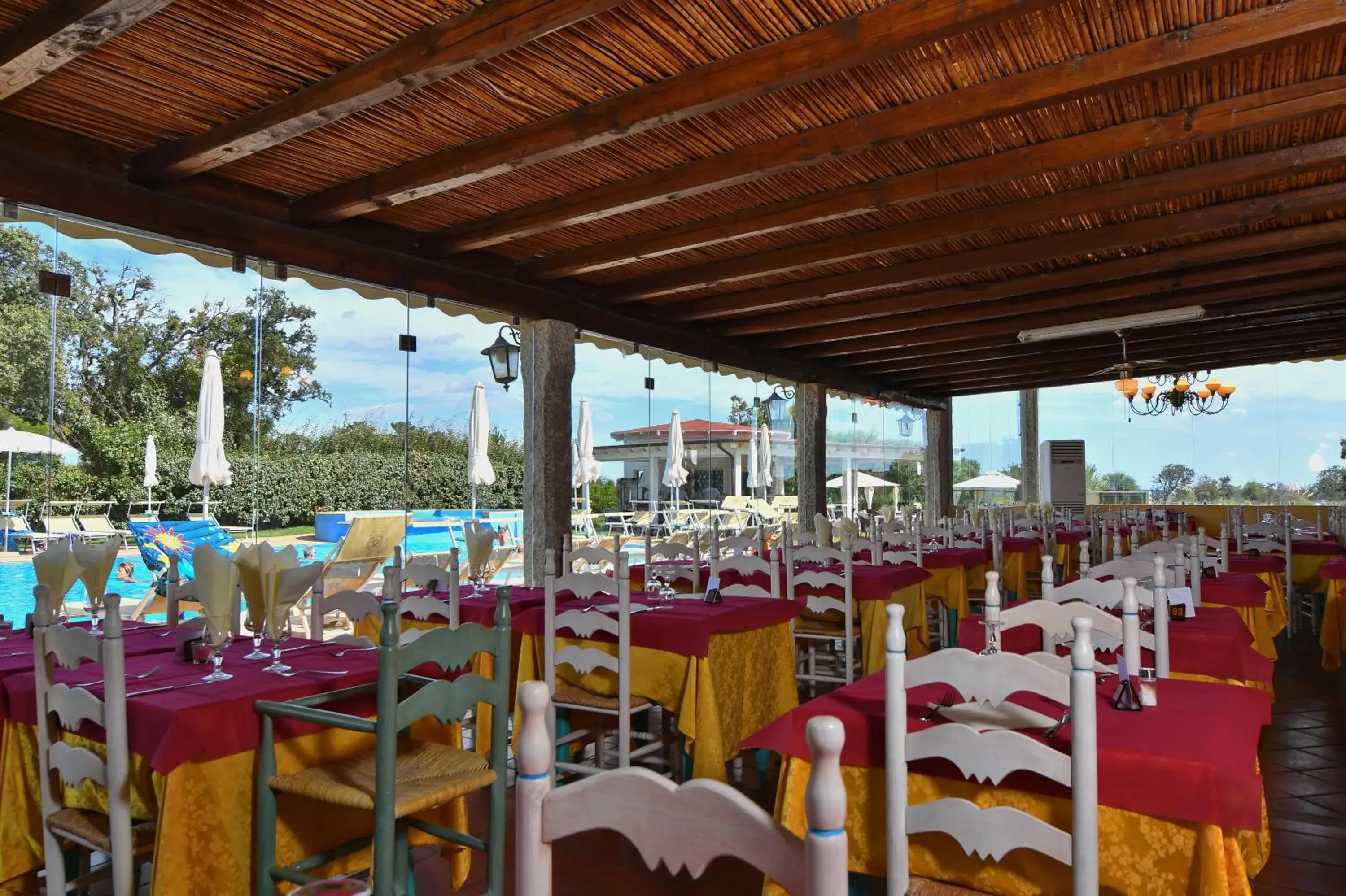 Restaurant/places to eat in Li Suari Club Village Restaurant/places to eat in Li Suari Club Village