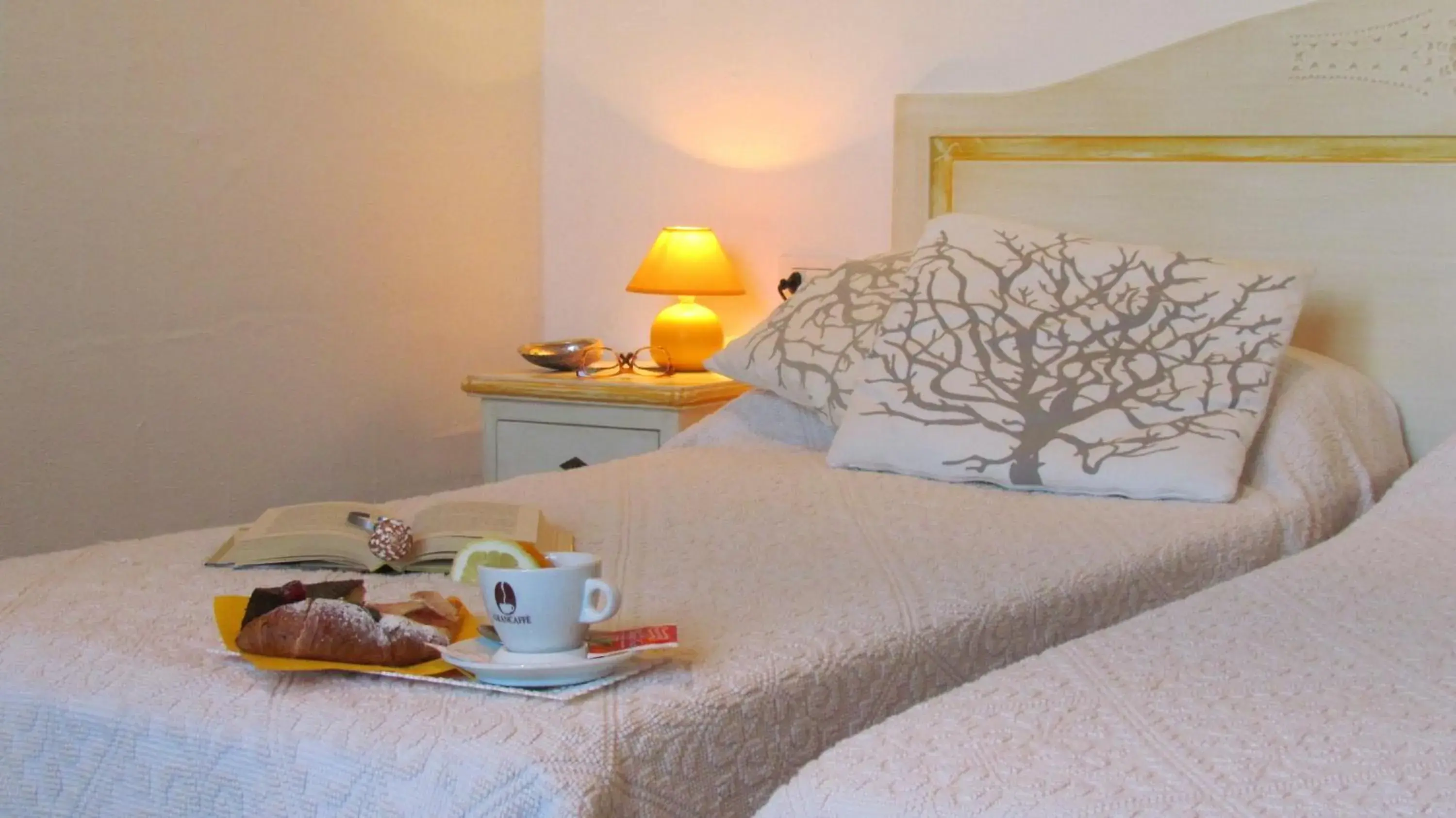 Decorative detail, Bed in Li Suari Club Village Decorative detail, Bed in Li Suari Club Village