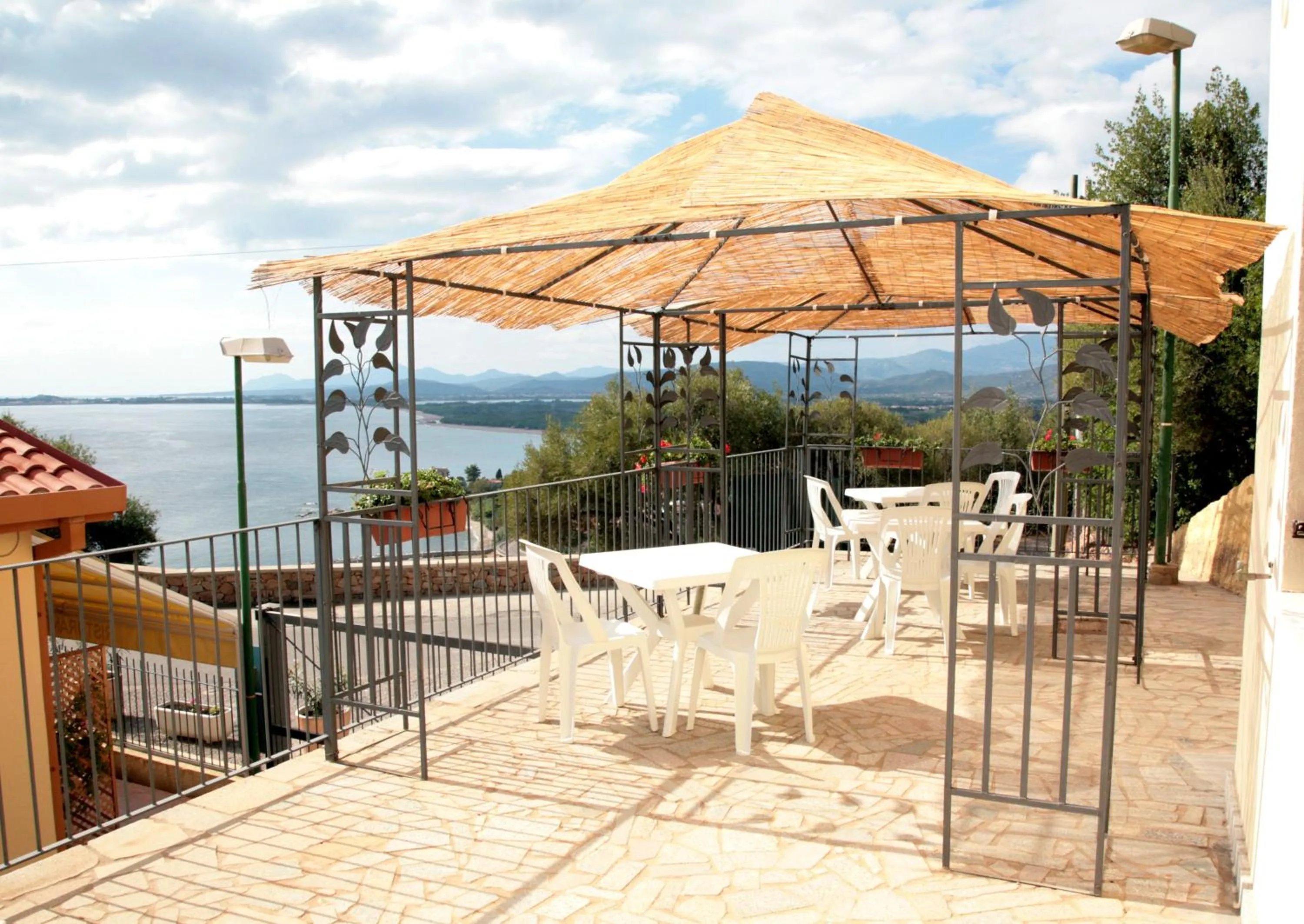 Balcony/Terrace in Ostello Bellavista