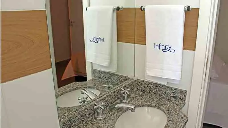 Bathroom in Hotel Infinity