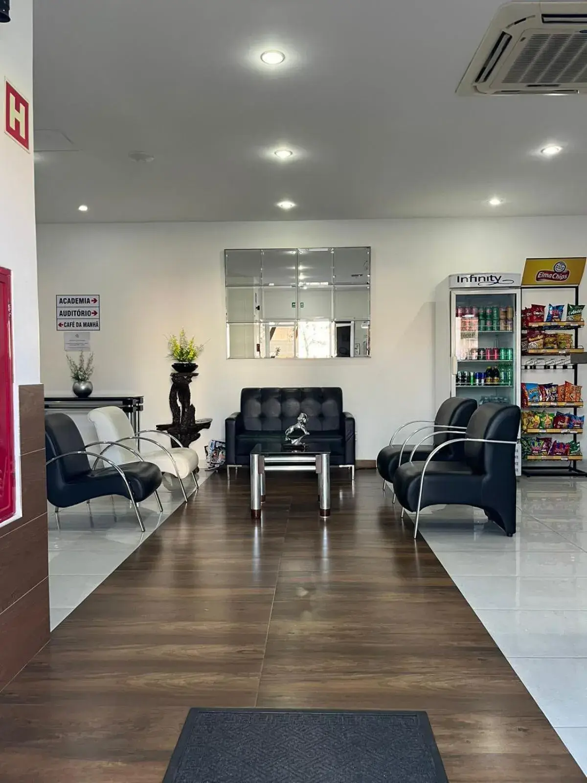 Lobby or reception in Hotel Infinity Lobby or reception in Hotel Infinity