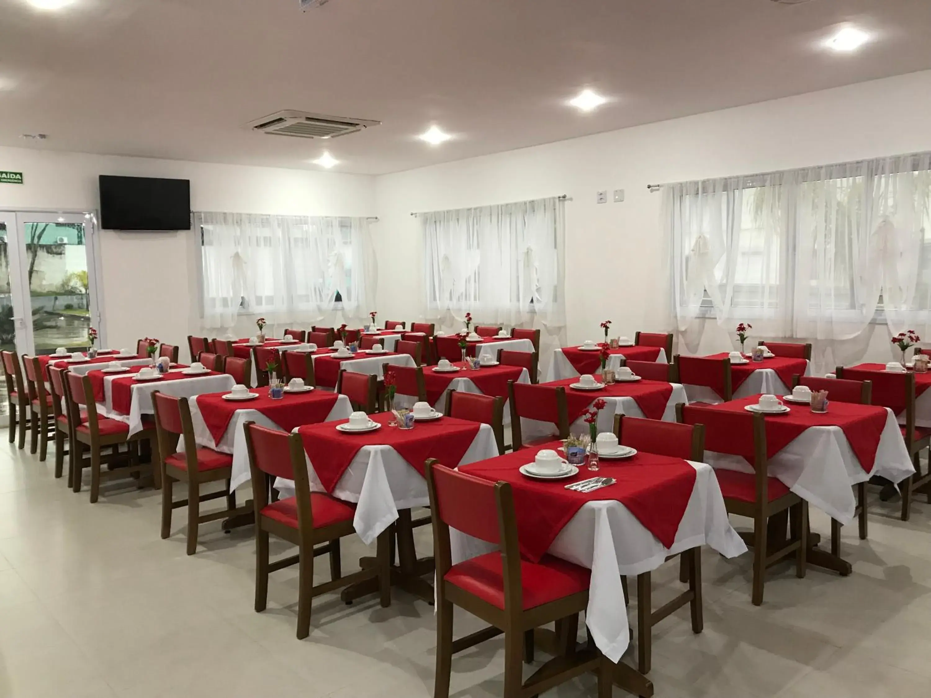 Restaurant/places to eat in Hotel Infinity Restaurant/places to eat in Hotel Infinity