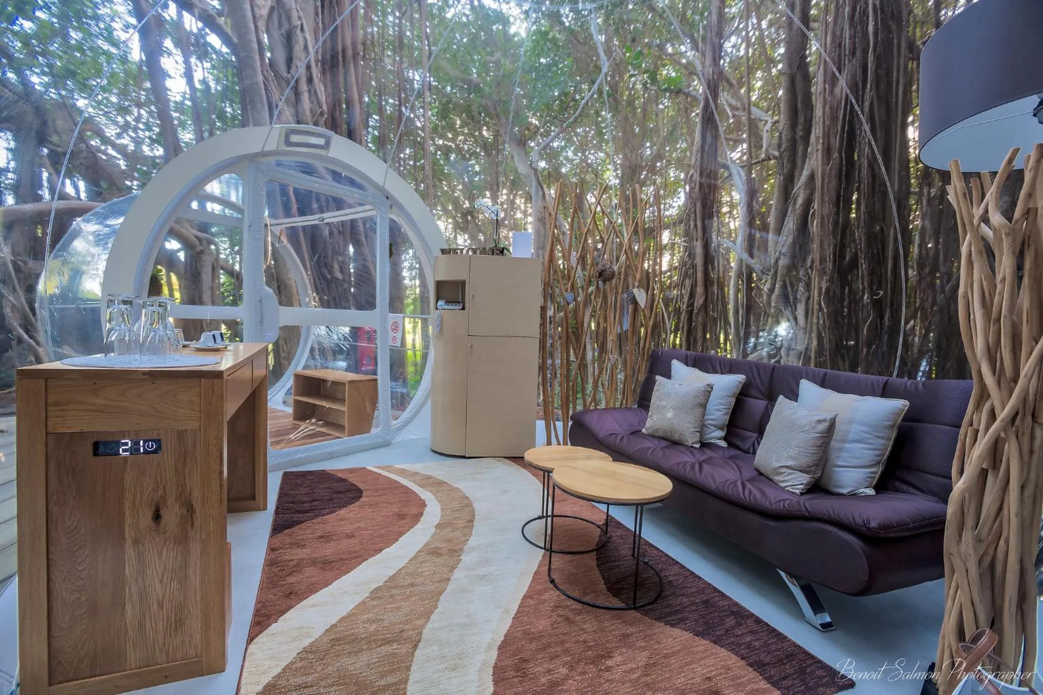 Spring in Bubble Lodge Ile aux Cerfs Island