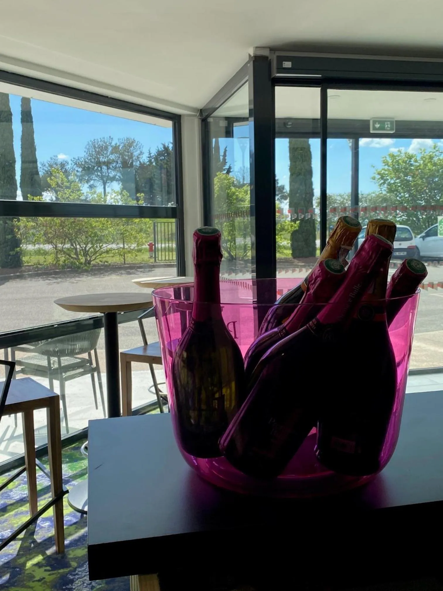 Restaurant/places to eat in Hôtel Pont Rouge , Carcassonne