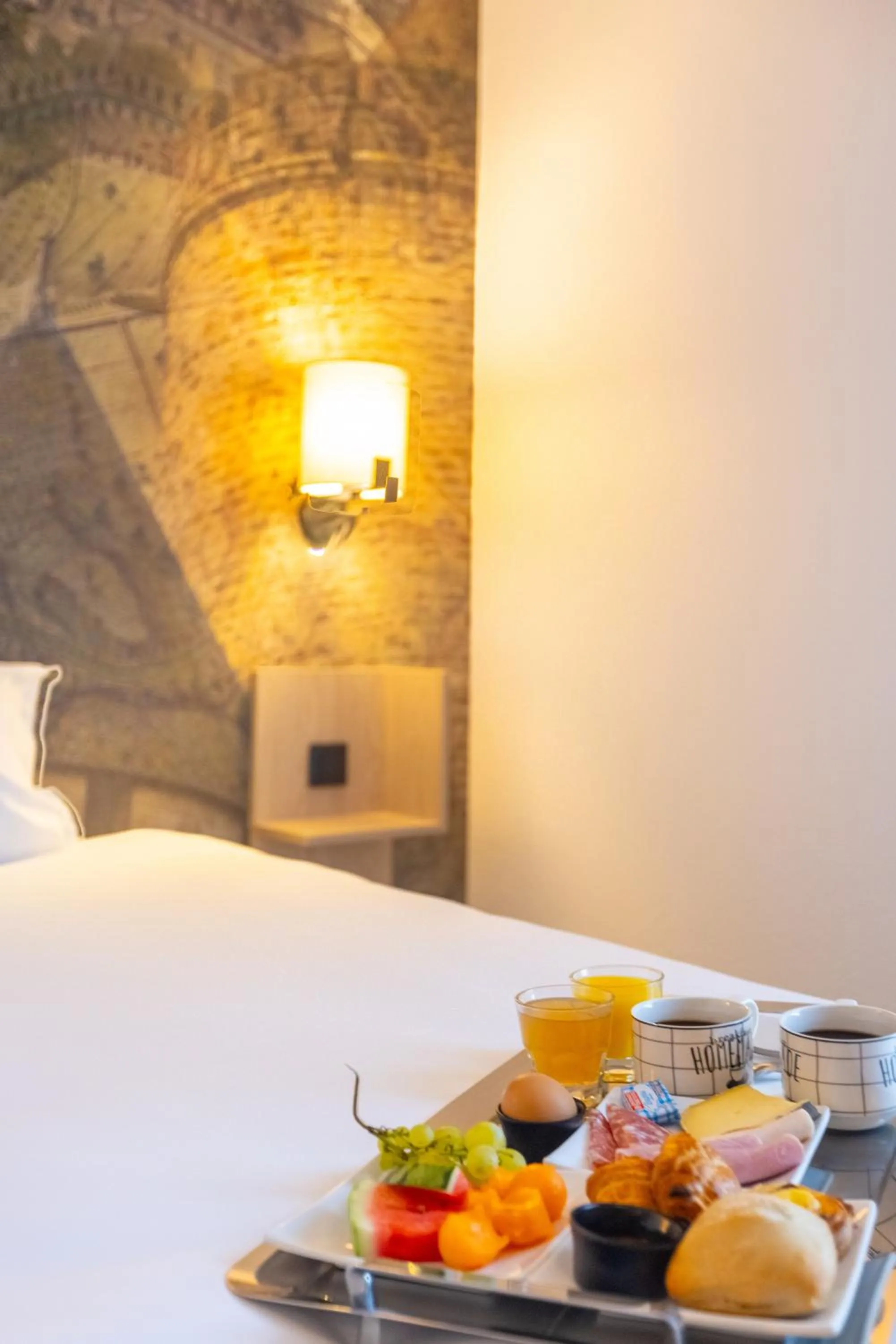 Bed in Hôtel Pont Rouge , Carcassonne